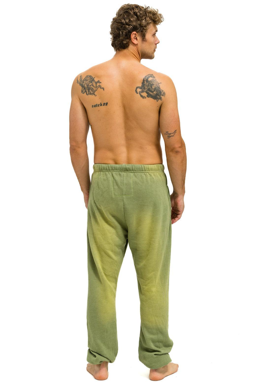 ESSENTIAL SWEATPANTS - FADED ARMY Male Product Image