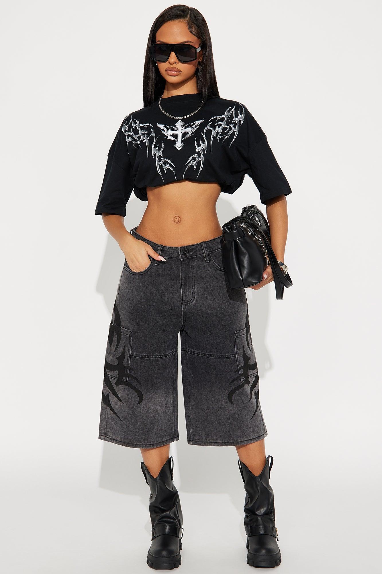 Edgy Cross Tee - Black Product Image