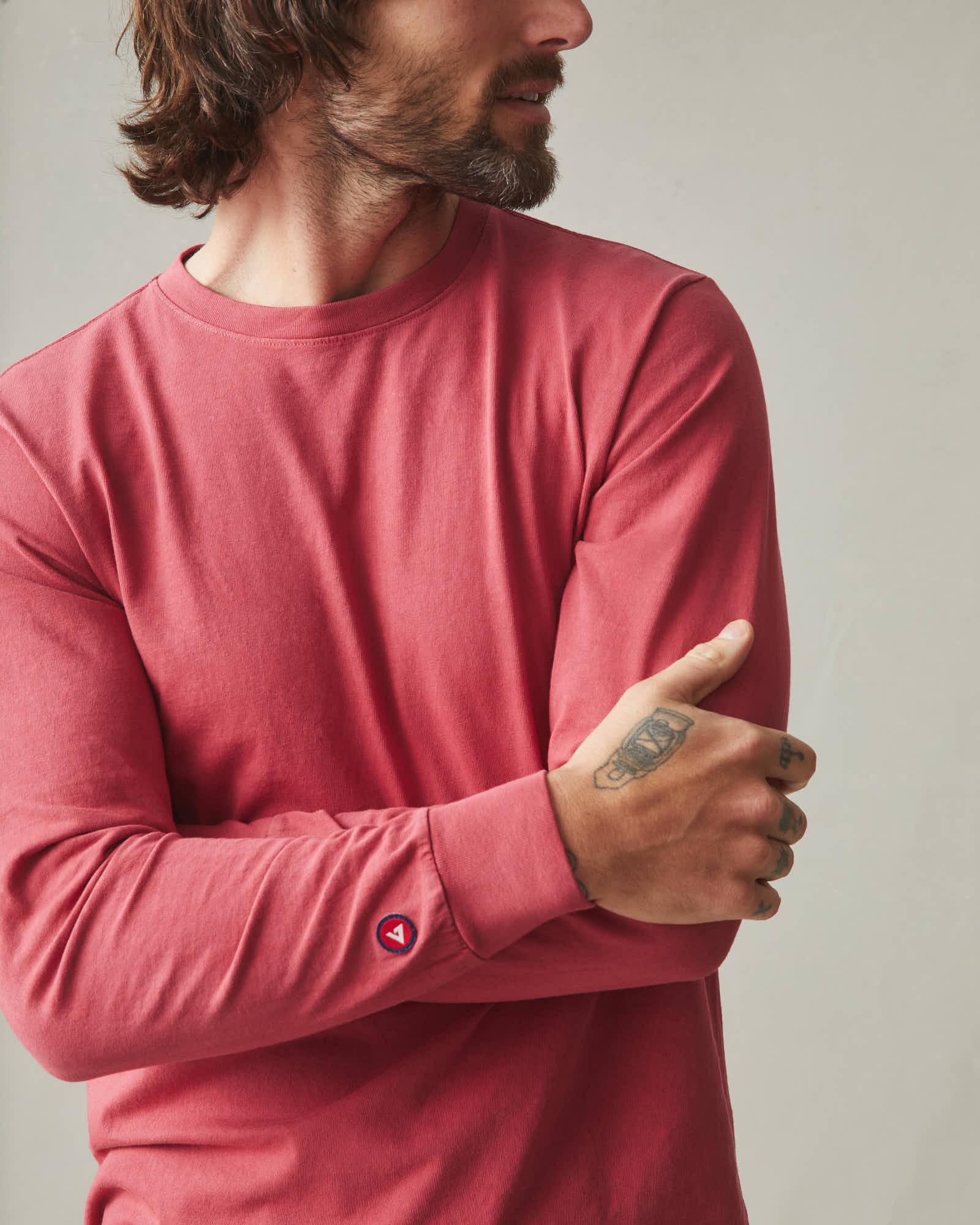 Vintage Crew Tee Long Sleeve - Washed Poppy Male Product Image