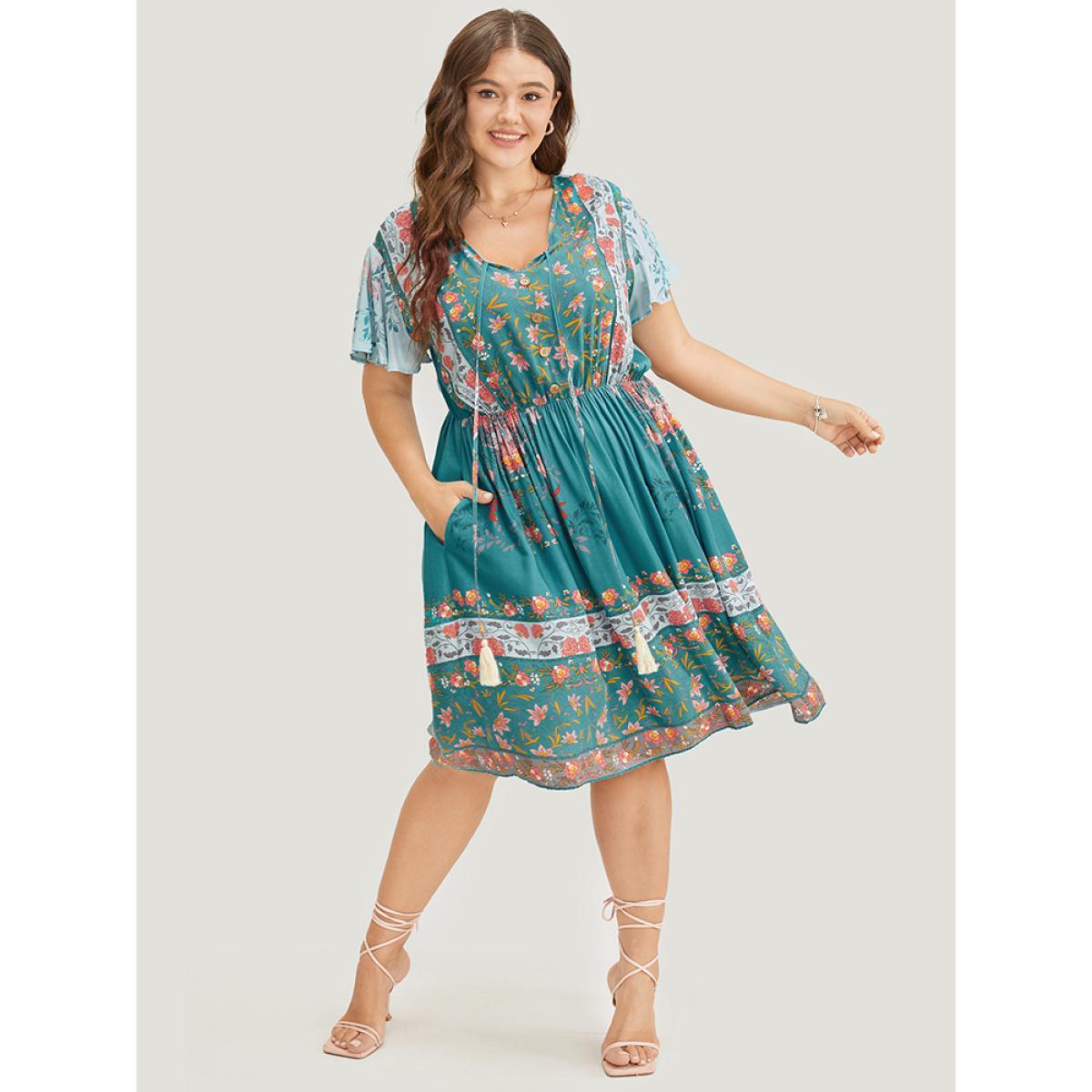 Plus Size Bandana Print Ruffle Sleeve Pocket Tie Neck Tassels Dress Emerald Women Vacation Tassels Tie Neck Short sleeve Curvy Knee Dress BloomChic 12/L Product Image
