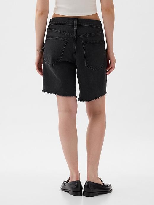 8" Mid Rise '90s Loose Denim Bermuda Shorts Product Image
