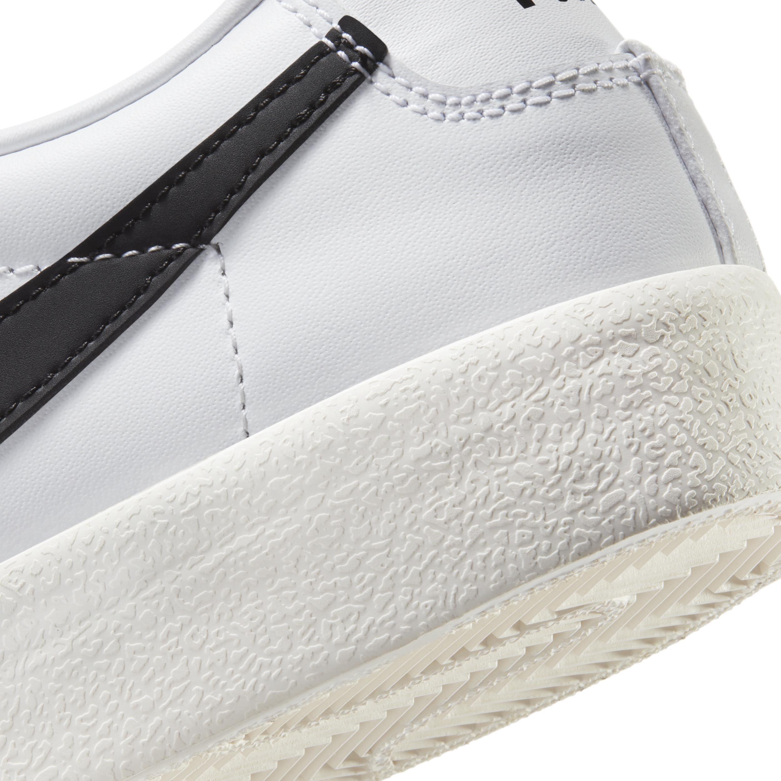 Nike Blazer Low '77 Vintage Men's Shoes Product Image