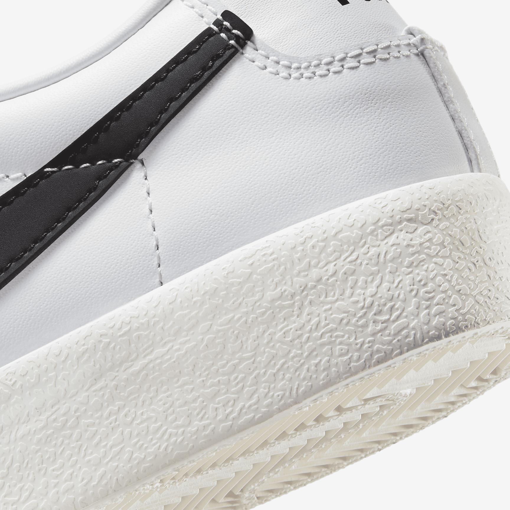 Nike Blazer Low '77 Vintage Men's Shoes Product Image