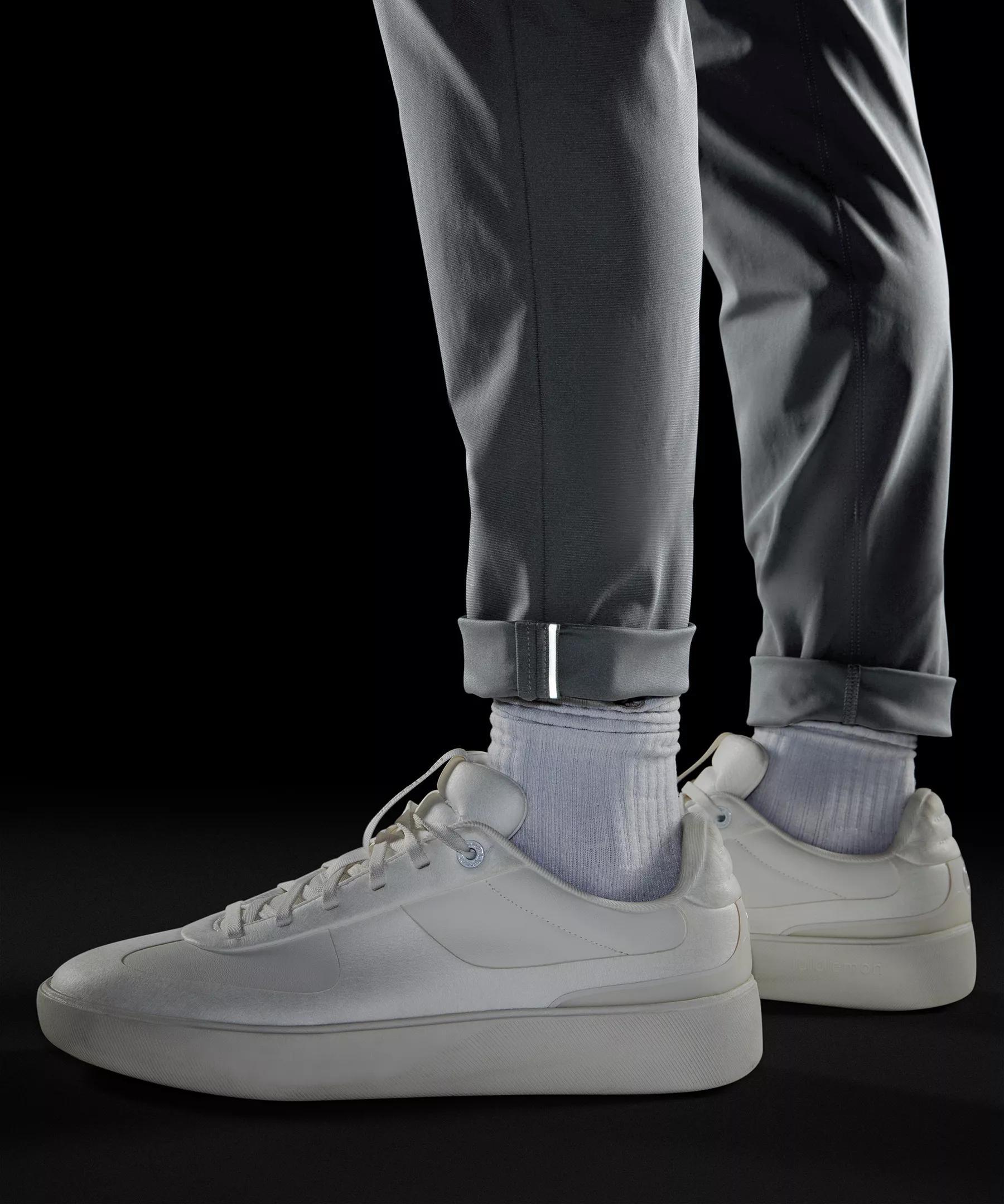 ABC Slim-Fit Trouser 34L *Warpstreme Product Image
