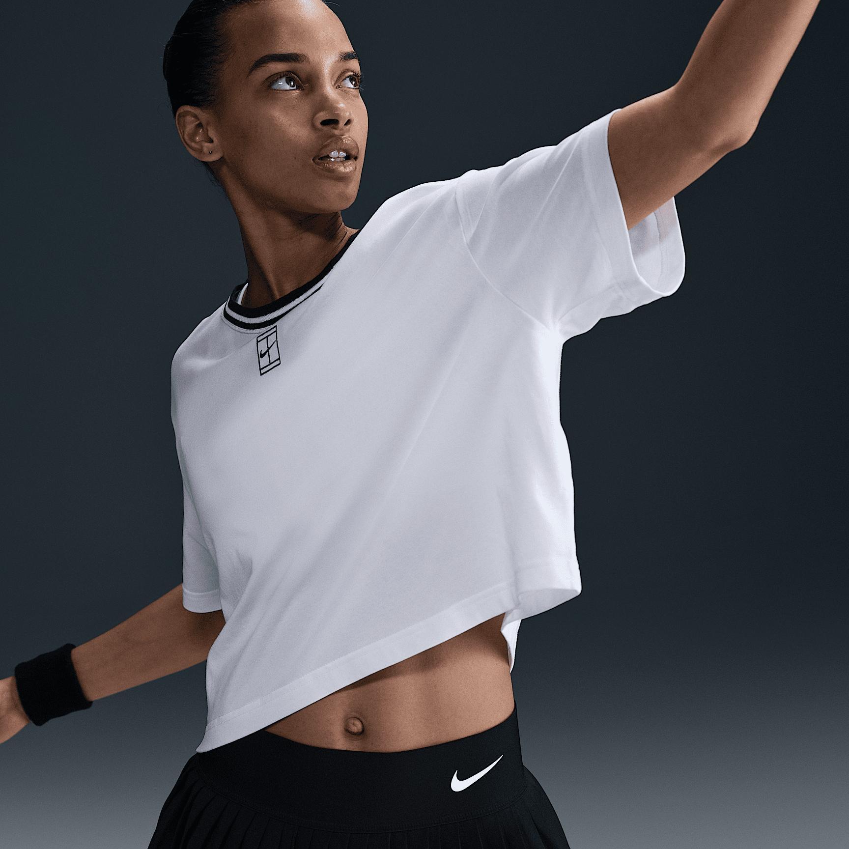 Nike Heritage Women's Dri-FIT Short-Sleeve Cropped T-Shirt Product Image