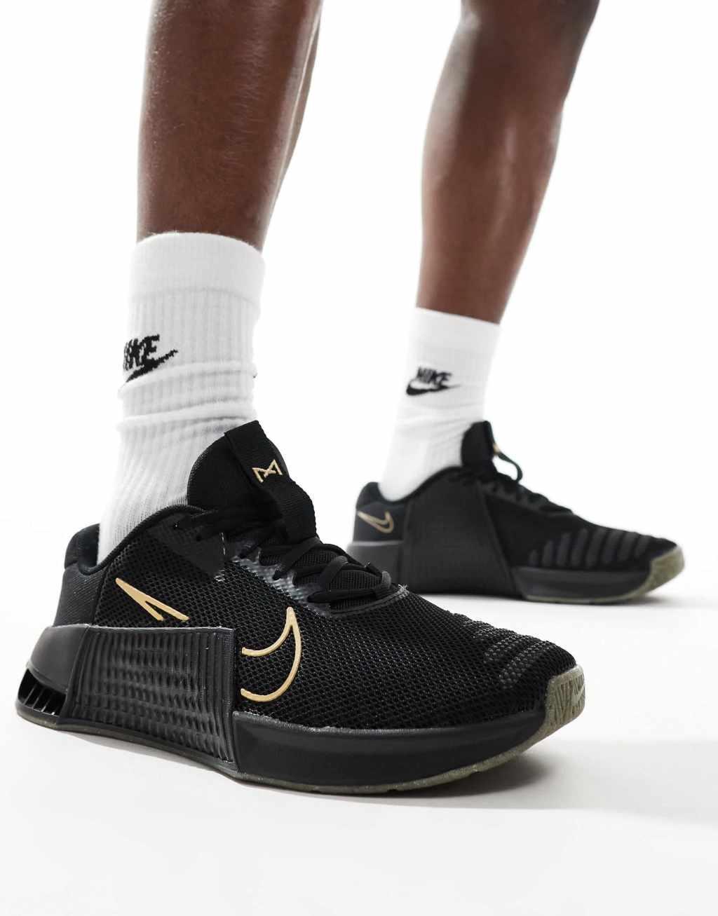Nike Training Metcon 9 sneakers in black and gold Product Image
