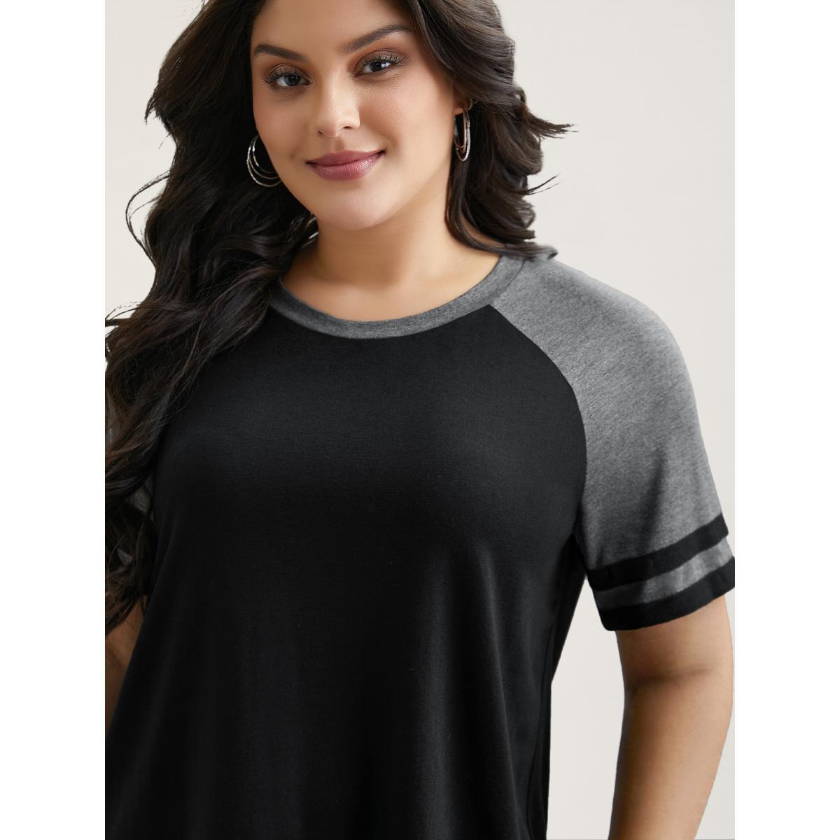 Plus Size Color Block Stretchy Raglan Sleeve T-Shirt Black Women Casual Contrast Round Neck Everyday T-shirts BloomChic 22-24/3X Product Image