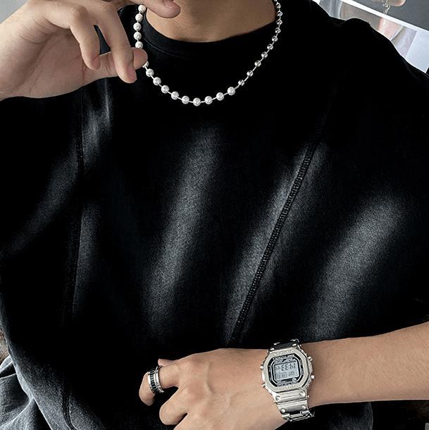 HALF PEARL NECKLACE Product Image
