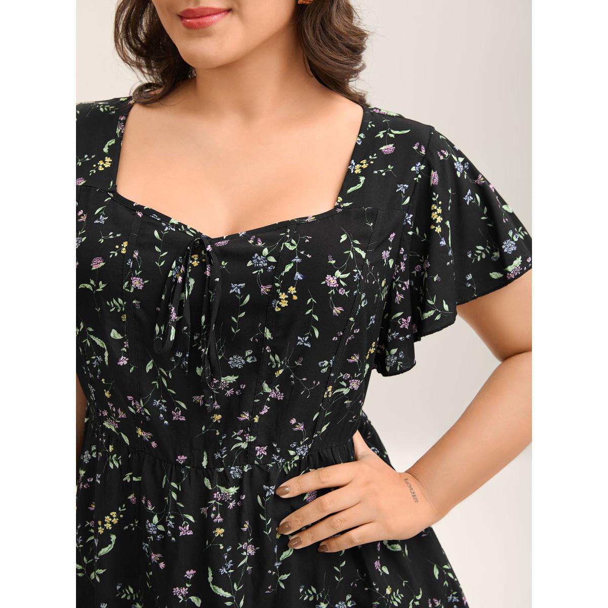 Plus Size Black Floral Print Bow Waist-Cinched Shirt Women Cap Sleeve Heart neckline Everyday-Elegant Blouses BloomChic 22-24/3X Product Image
