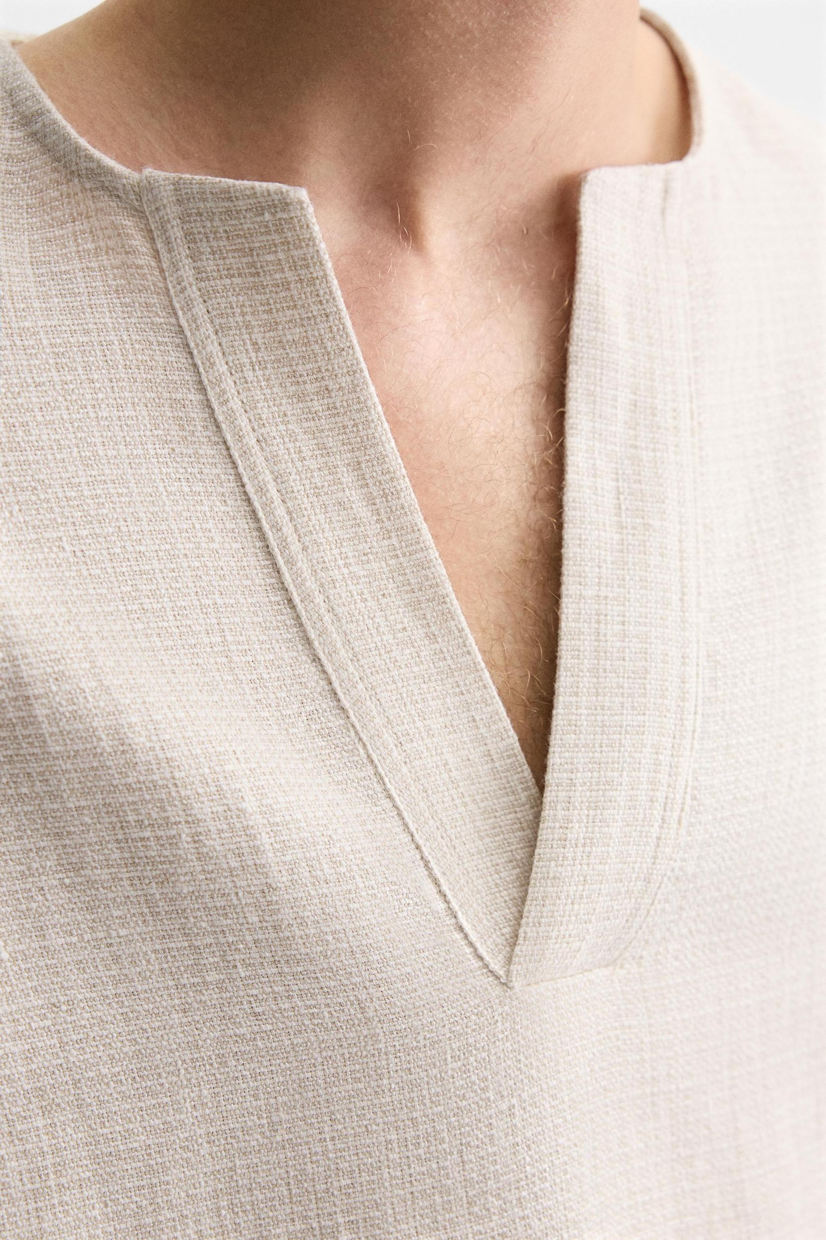 TEXTURED LINEN BLEND POLO SHIRT Product Image