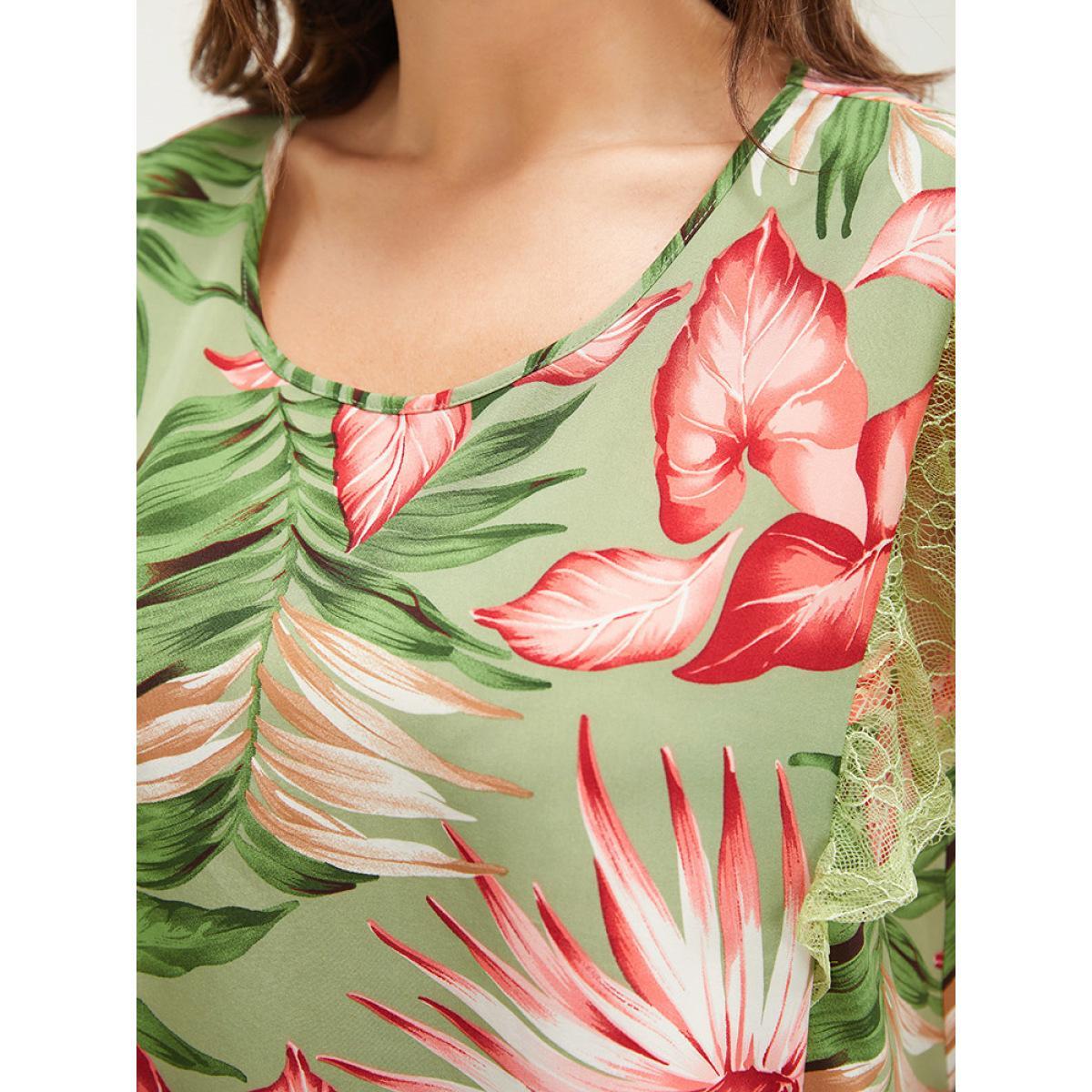 Plus Size Emerald Plant Print Mesh Ruffle Sleeve Blouse Women Elegant Short sleeve Round Neck Dailywear Blouses BloomChic 28/5X Product Image