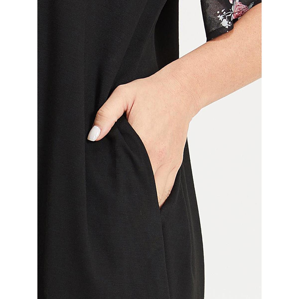 Plus Size Supersoft Essentials Floral Pocket Raglan Sleeve Midi Dress Black Women Casual Plain V-neck Short sleeve Curvy Midi Dress BloomChic 28/5X Product Image