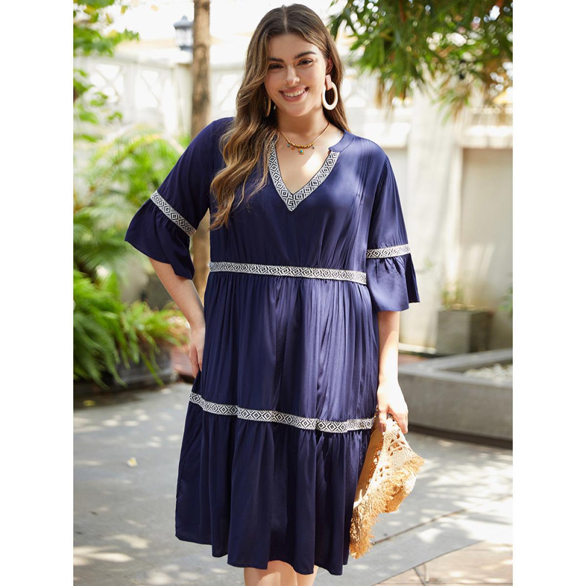 Plus Size Geometric Trim Notched Bell Sleeve Dress DarkBlue Women Vacation Pleated Notched collar Half Sleeve Curvy Midi Dress BloomChic 10/M Product Image