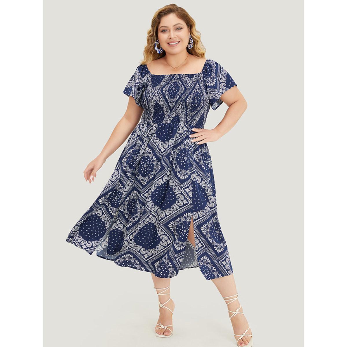 Plus Size Paisley & Moroccan Print Pocket Shirred Square Neck Split Dress DarkBlue Women Vacation Slit One-shoulder neck Short sleeve Curvy Midi Dress BloomChic 22-24/3X Product Image