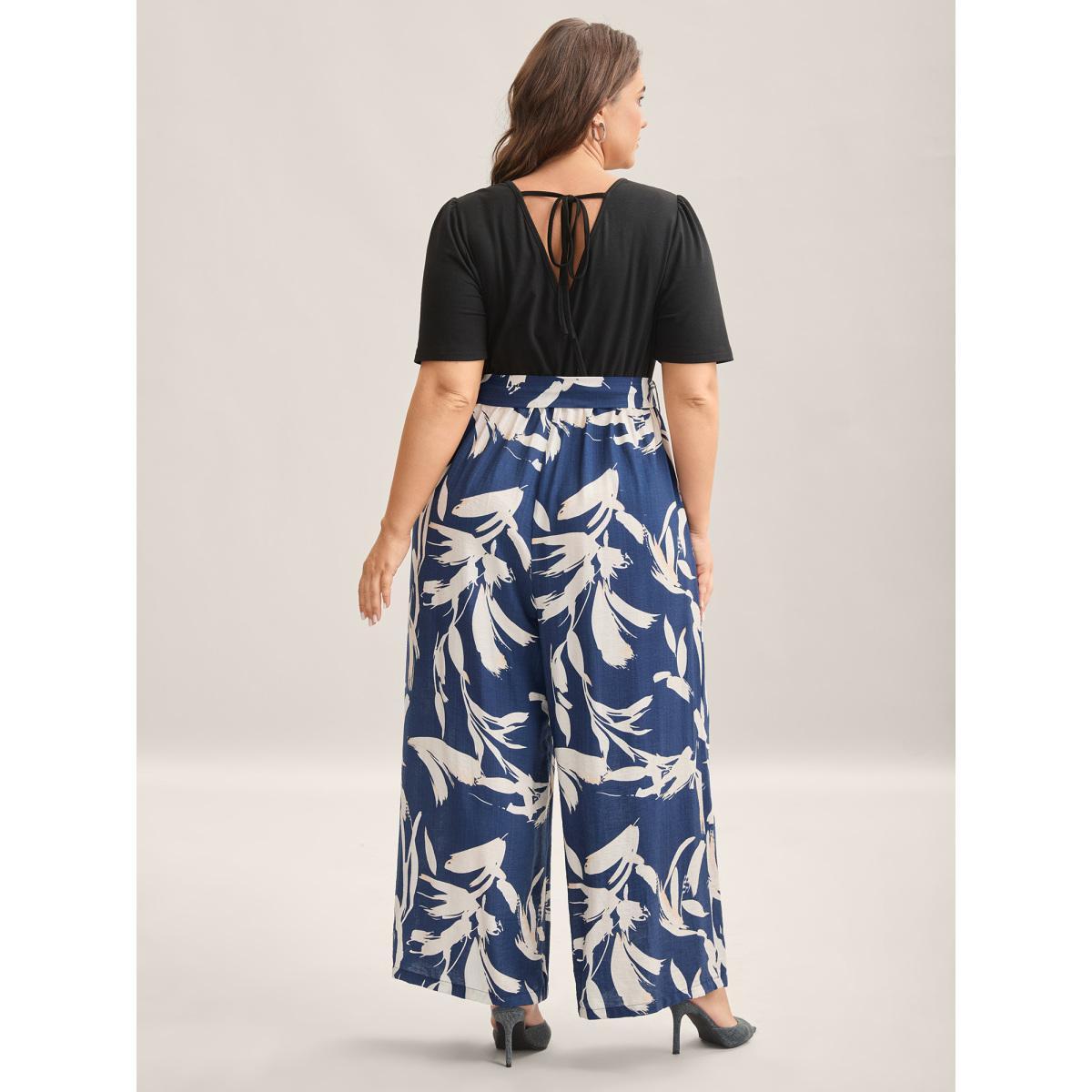 Plus Size Black Feather Print Contrast Pockets Belted Jumpsuit Women Short sleeve Round Neck Work Loose Jumpsuits BloomChic 14-16/1X Product Image