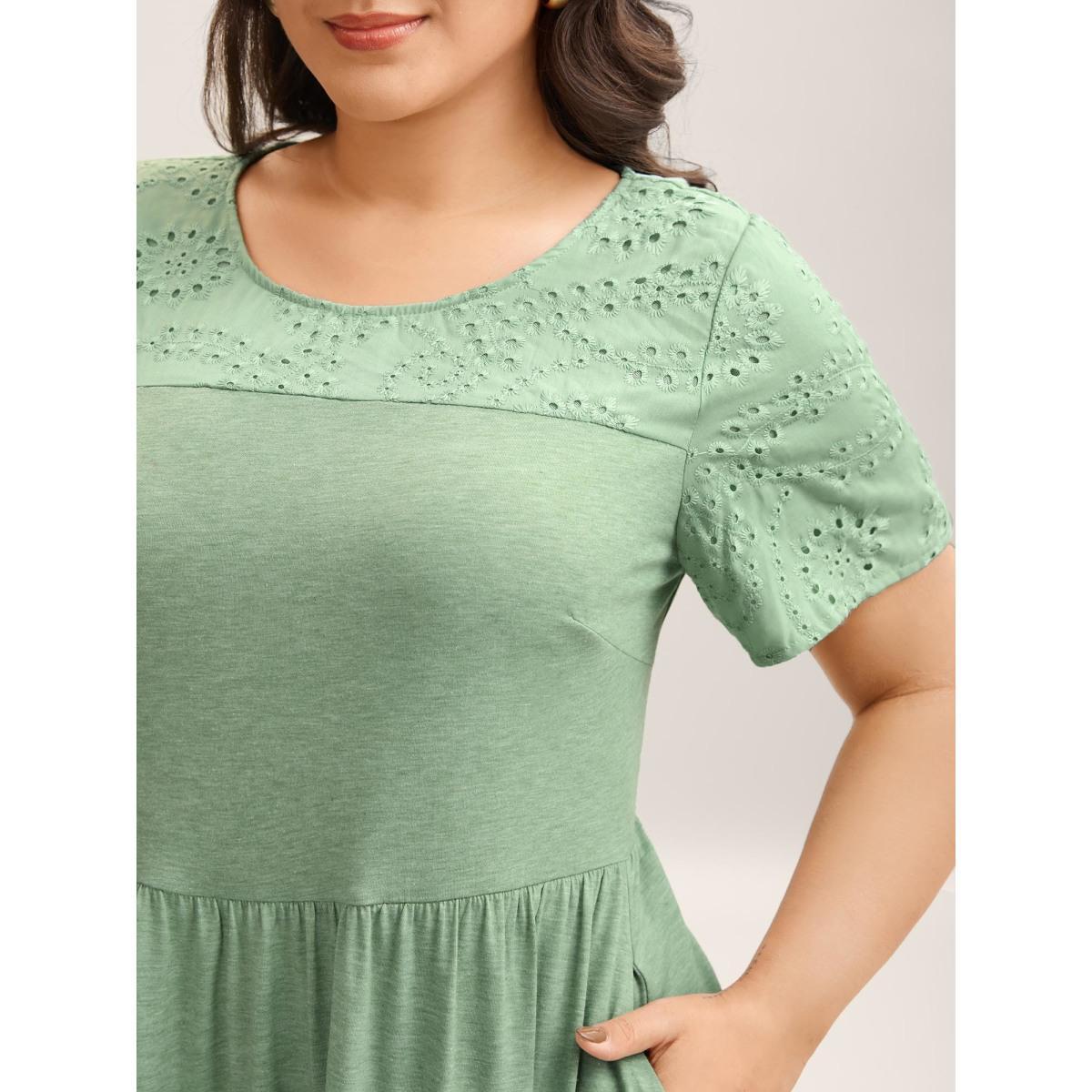 Plus Size Stretchy Sheer Textured Spliced Midi Dress Greenbean Women Knit Dresses Bloomchic 18-20/2X Product Image