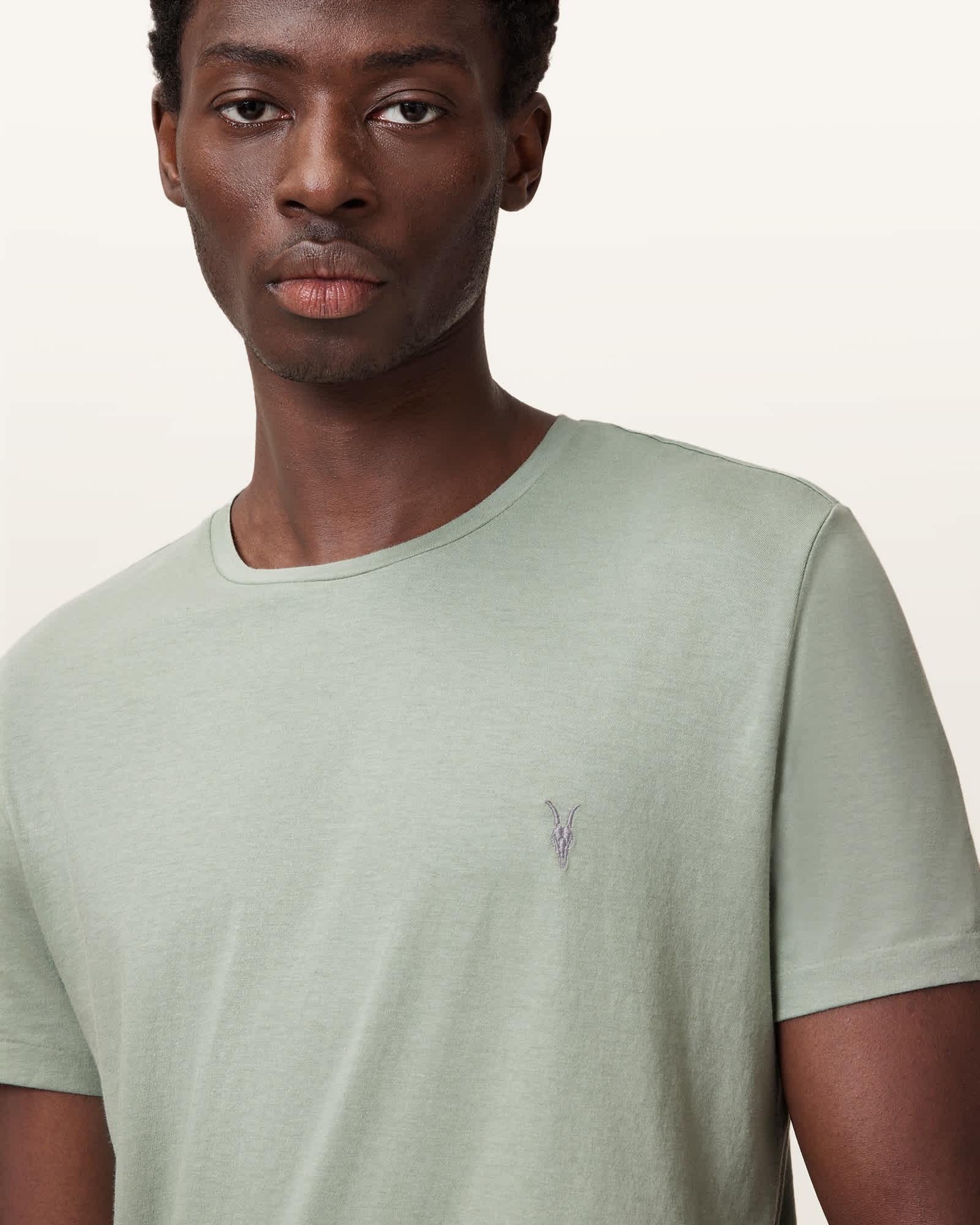 Tonic Crew Neck Slim Ramskull T-Shirt Product Image