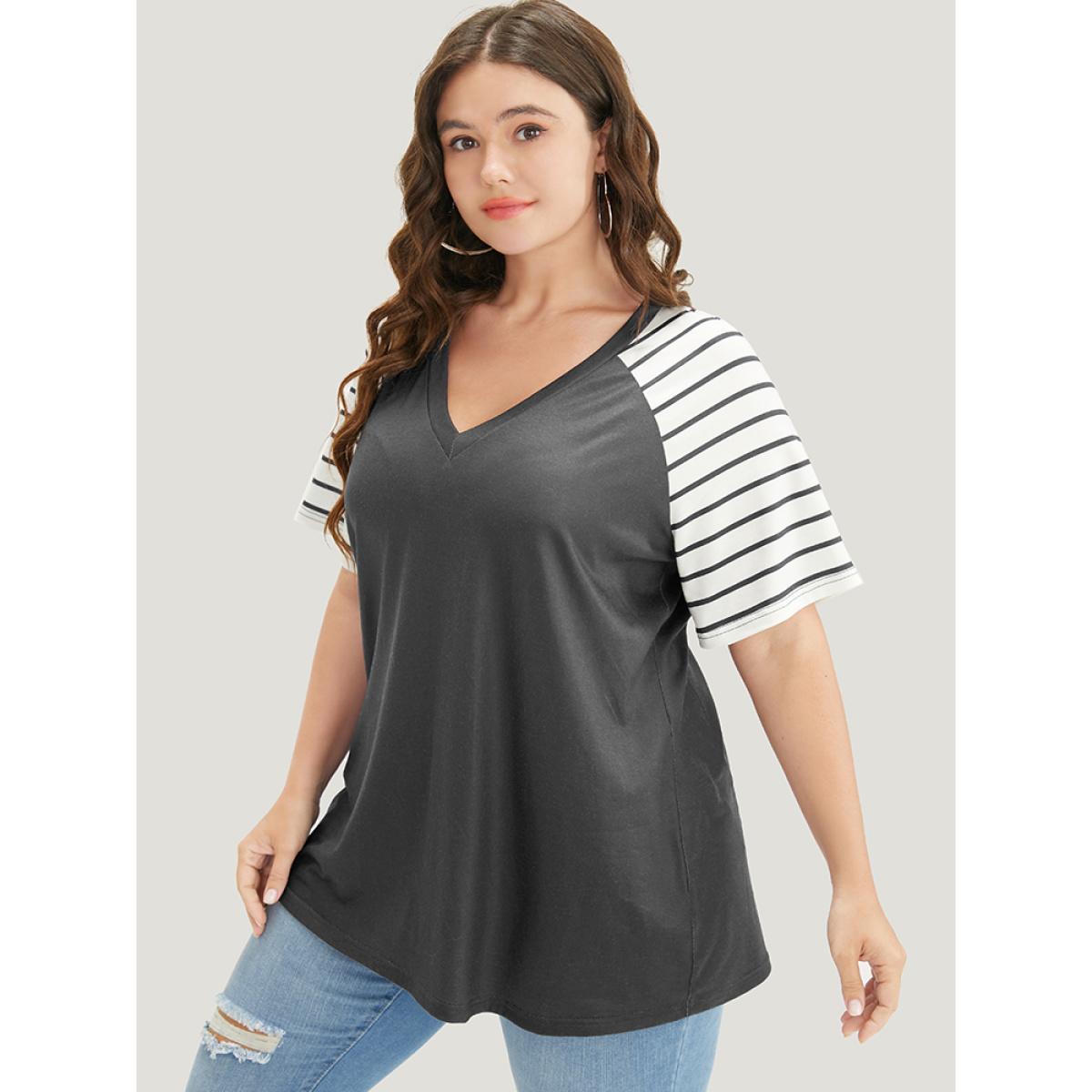 Plus Size Striped Contrast Raglan Sleeve V Neck T-shirt Gray Women Casual Patchwork Striped V-neck Dailywear T-shirts BloomChic 26/4X Product Image