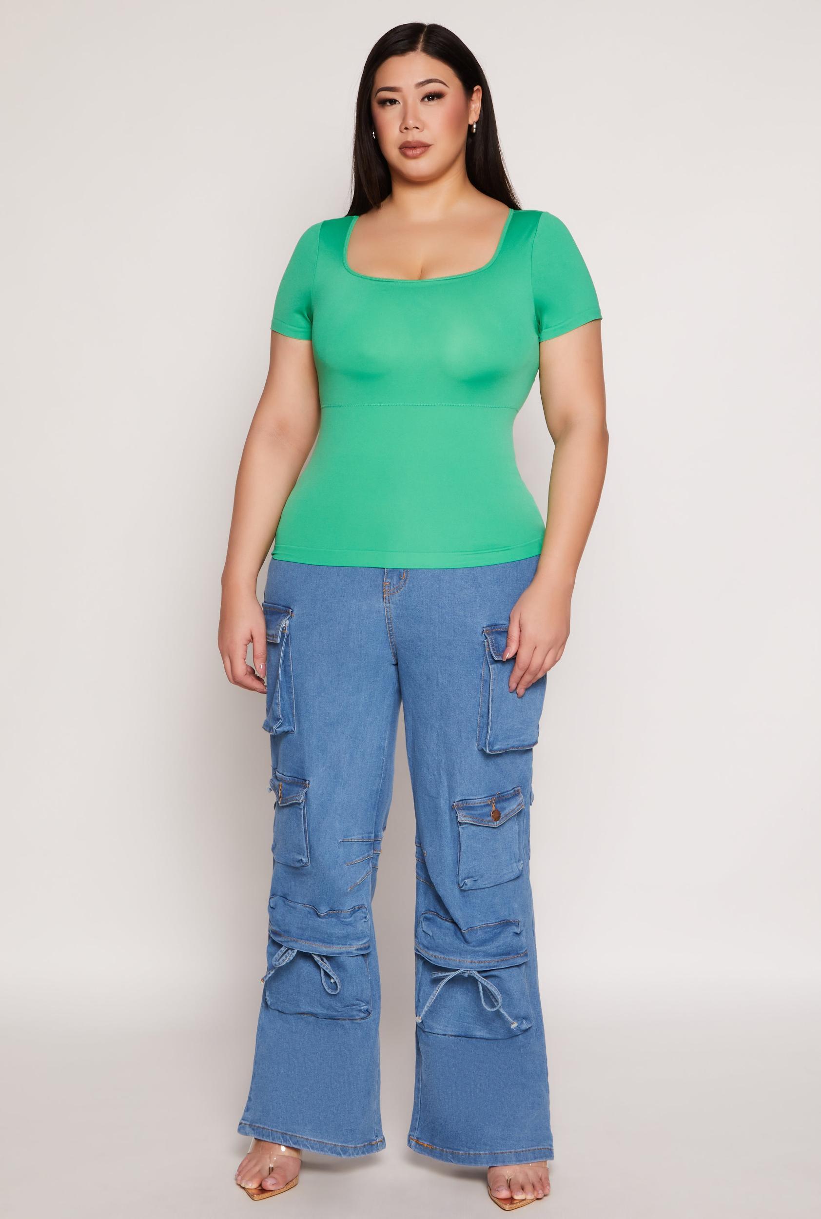 Womens Plus Size Seamless Square Neck Short Sleeve Top Product Image