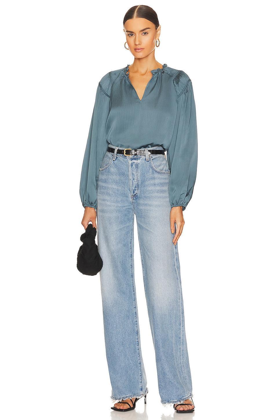 Ruched Detail Raglan Top Product Image