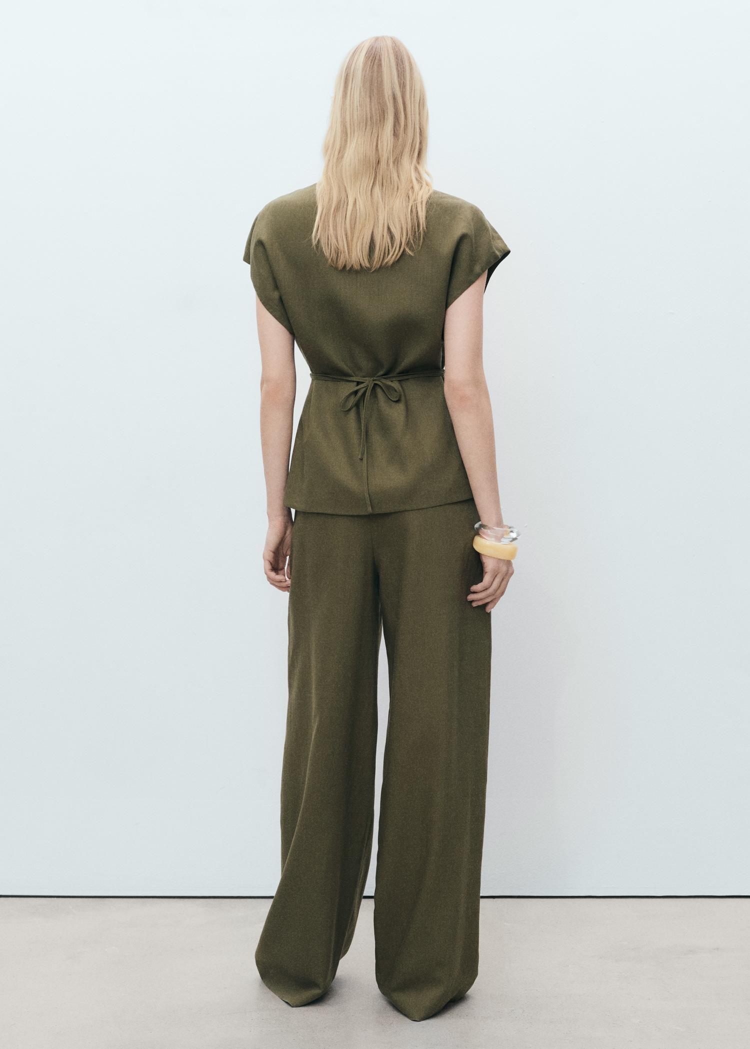 Crossed linen lyocell top - Women | MANGO USA Product Image