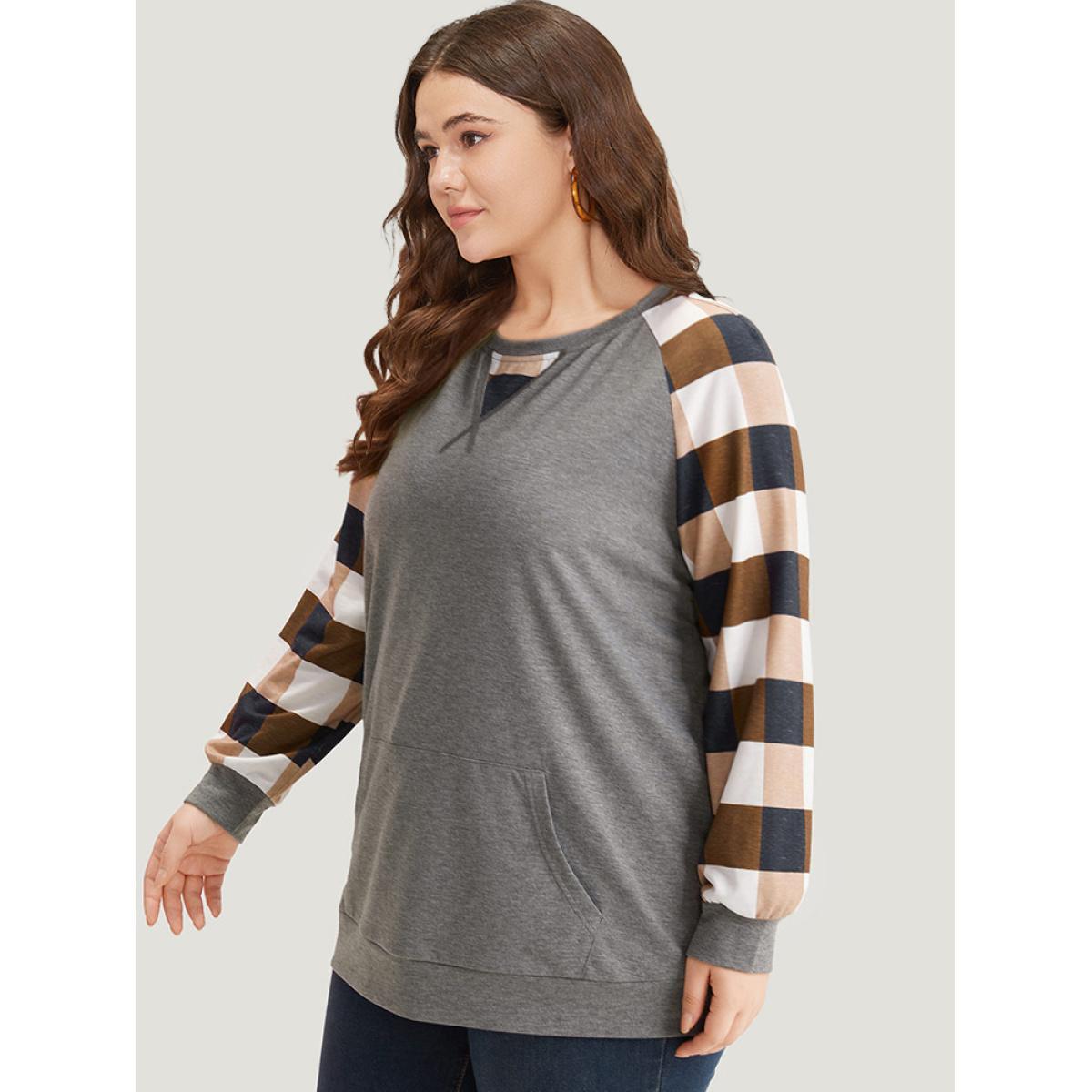Plus Size Colorblock Contrast Pocket Stitch Sweatshirt Women Gray Casual Elastic cuffs Round Neck Dailywear Sweatshirts BloomChic 10/M Product Image