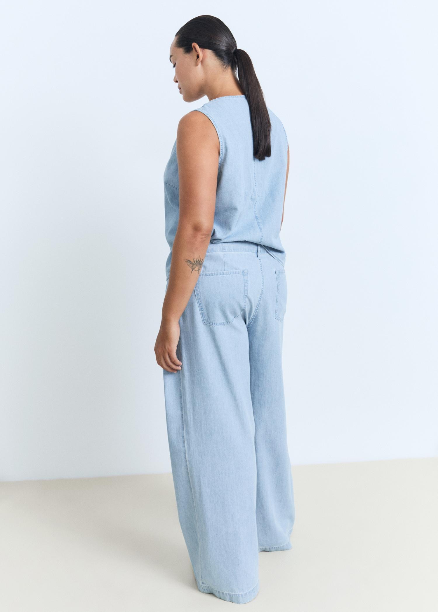 Mid-rise wide leg denim pants - Women | MANGO USA Product Image