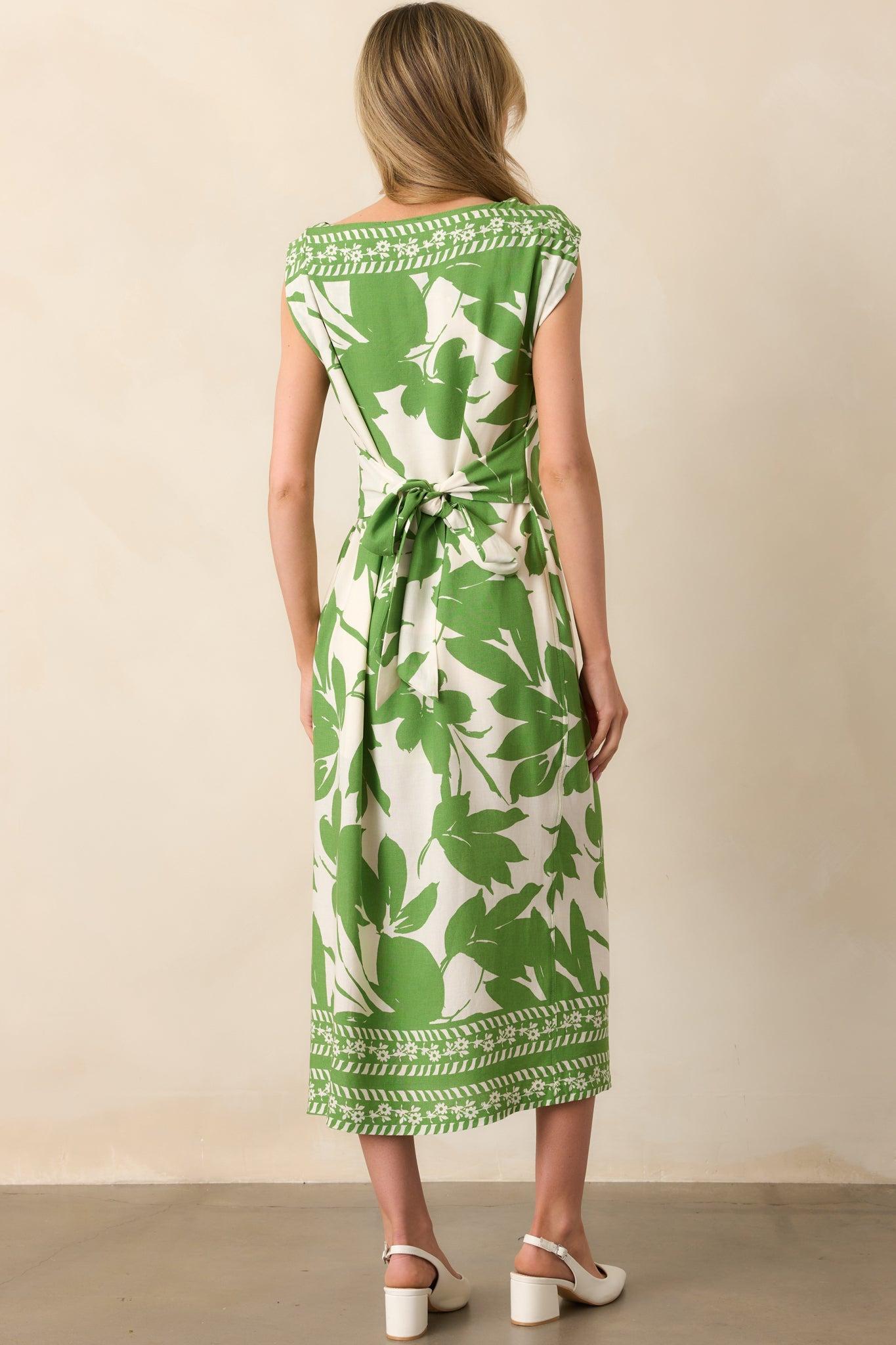 Refined Taste Green Floral Sleeveless Maxi Dress Product Image