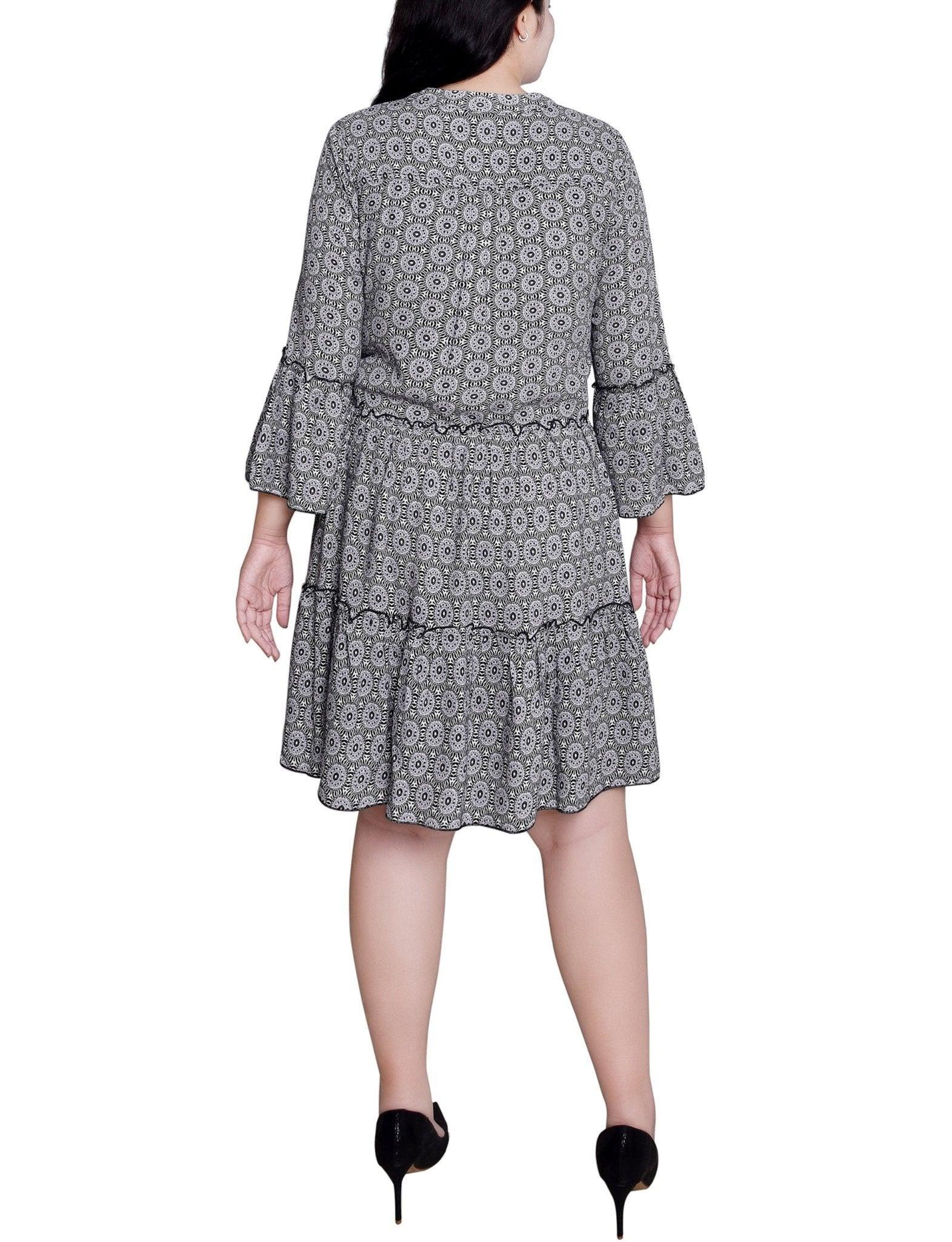 Black White Geo 3/4 Sleeve Tiered Dress - Plus Product Image