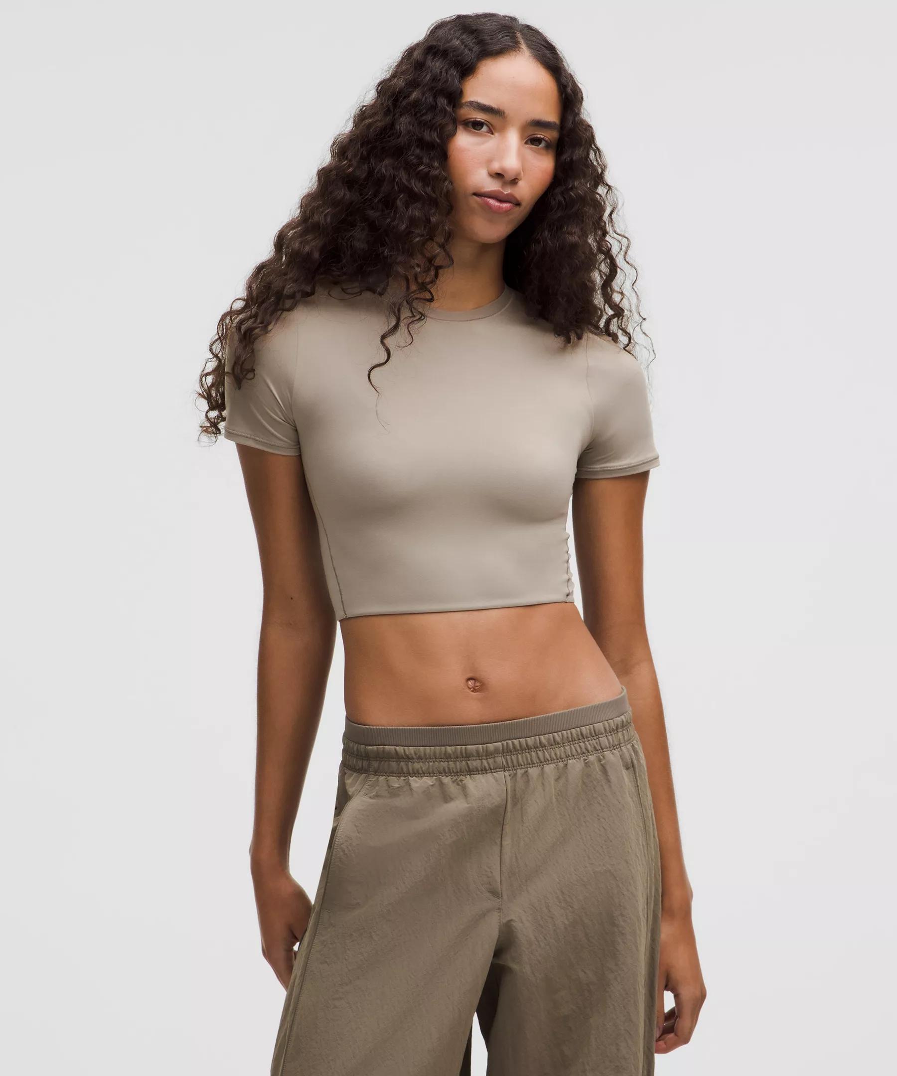Wundermost Ultra-Soft Nulu Crewneck Cropped T-Shirt Product Image