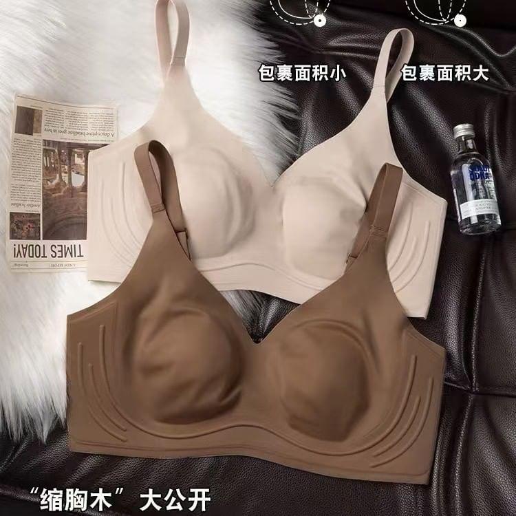 Seamless Push Up Bra Product Image