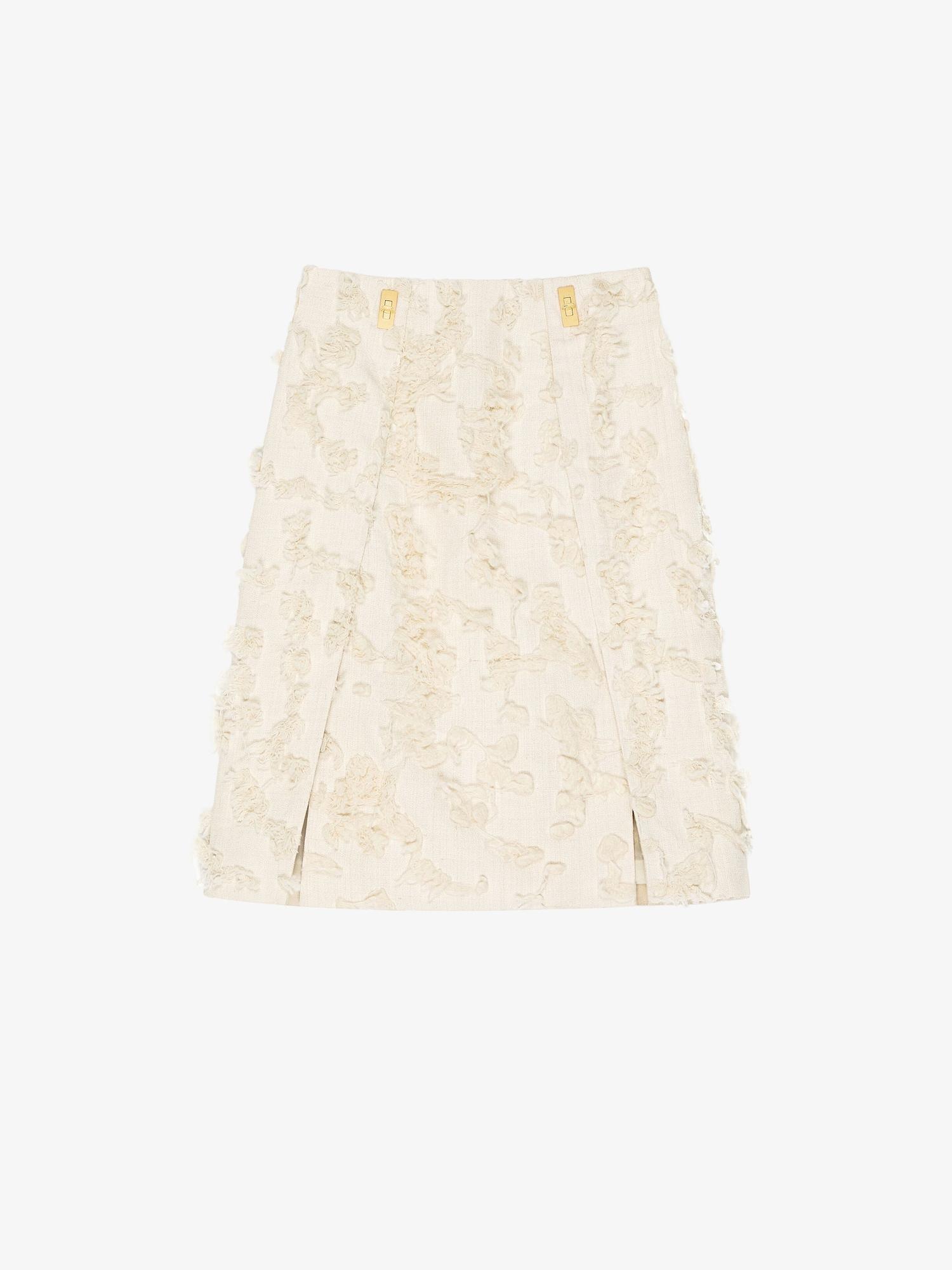 Skirt in floral cut thread fabric Product Image
