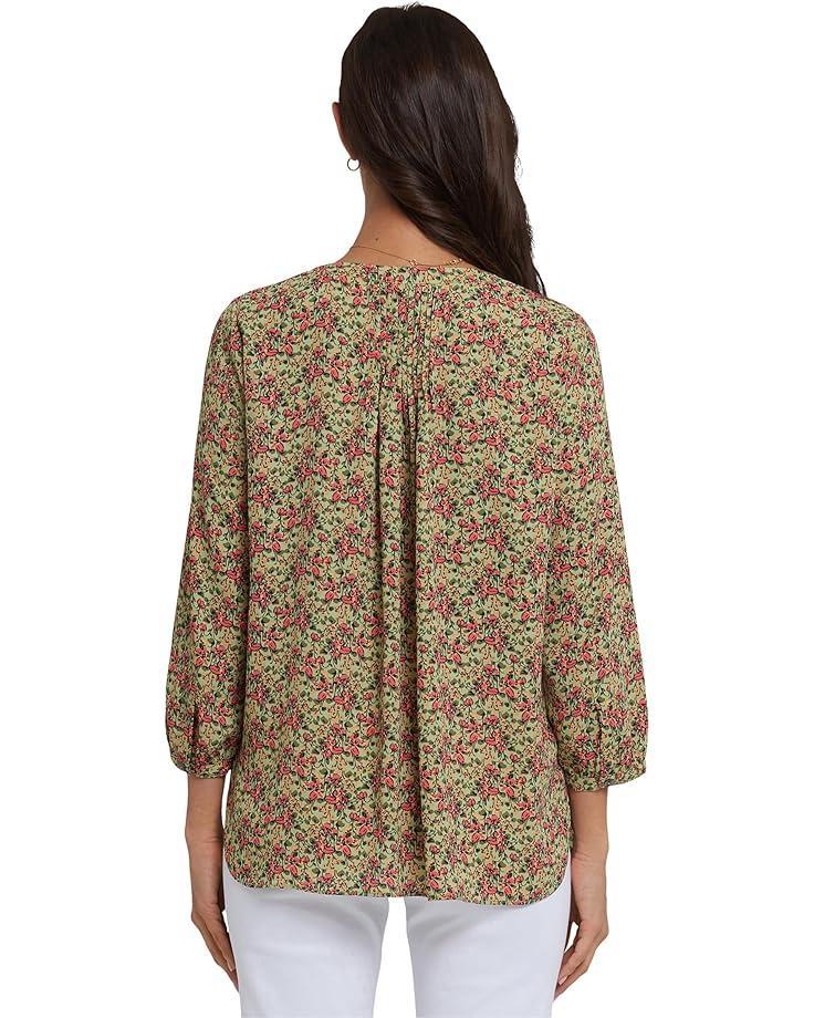 Blouse w/ Pleated Back Product Image