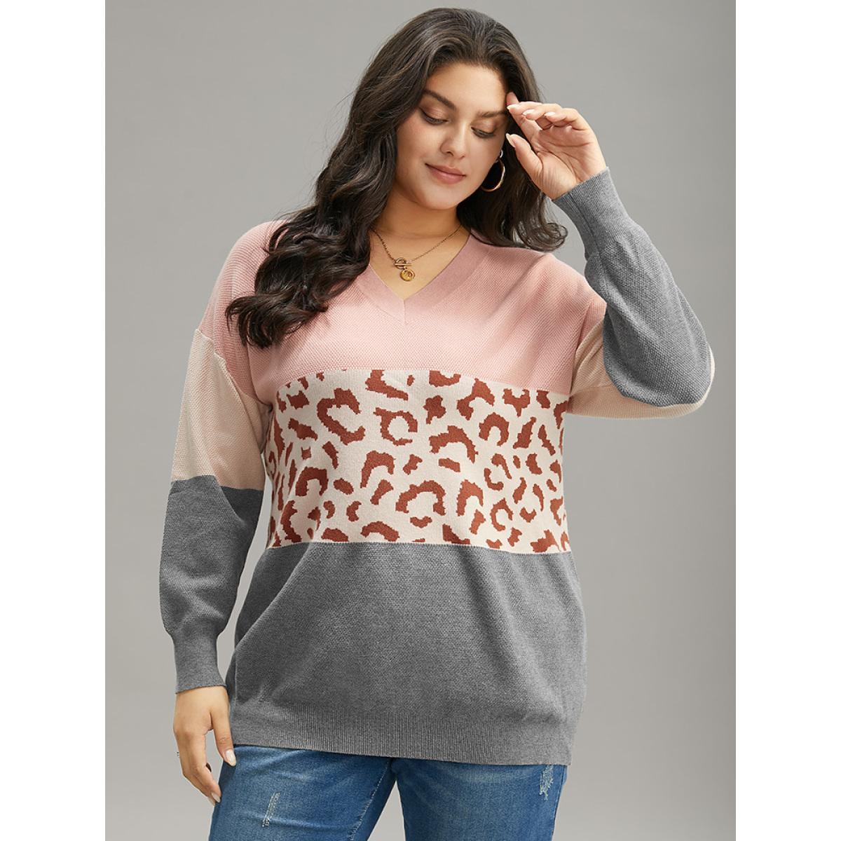 Plus Size Leopard Contrast Patchwork Batwing Sleeve Pullover Multicolor Women Casual Loose Long Sleeve V-neck Dailywear Pullovers BloomChic 12/L Product Image