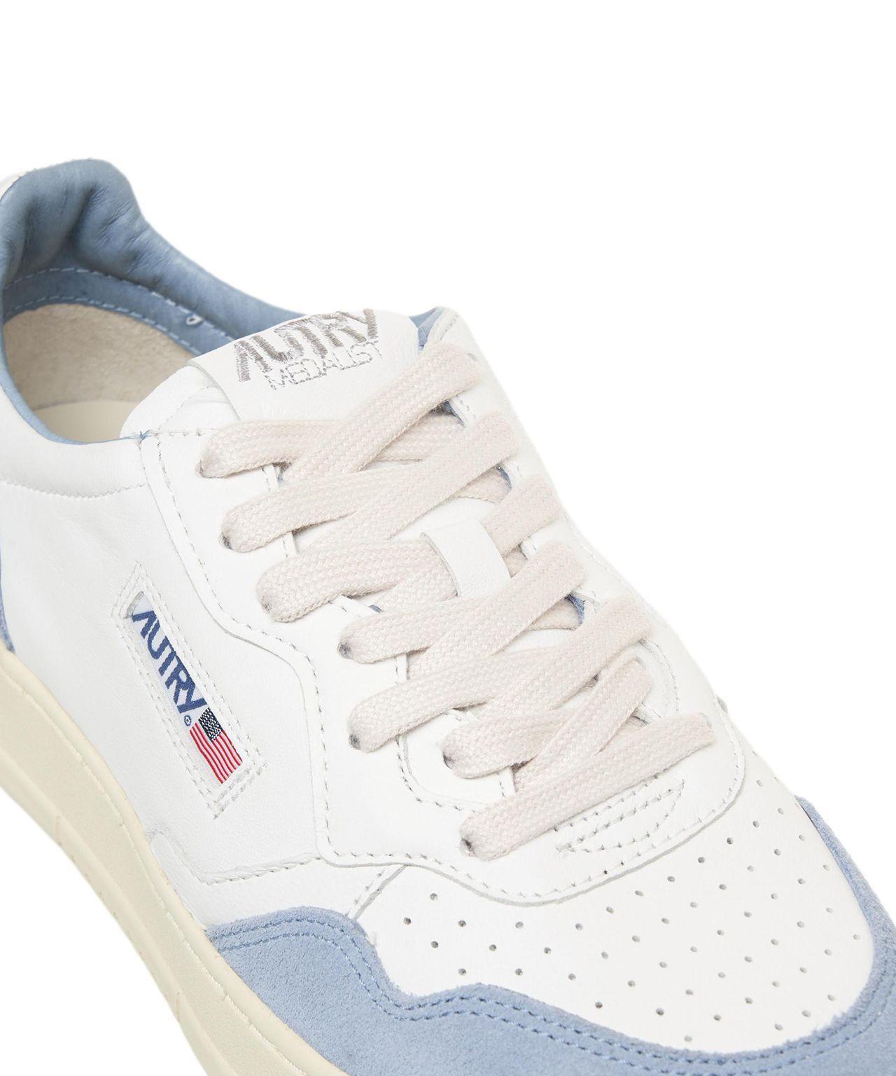 Sneakers 'Medalist Low' Product Image