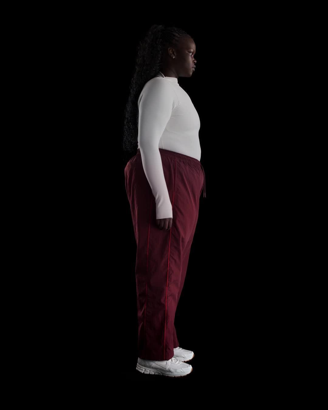 Nike Women's Windrunner High-Waisted Woven Open-Hem Pants (Plus Size) Product Image