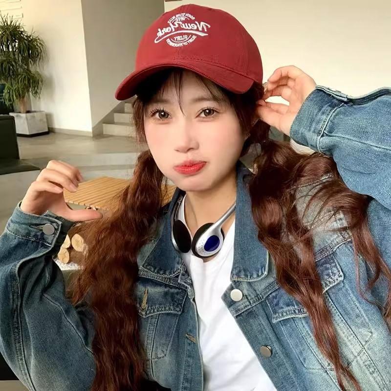 Lettering Embroidered Baseball Cap Product Image