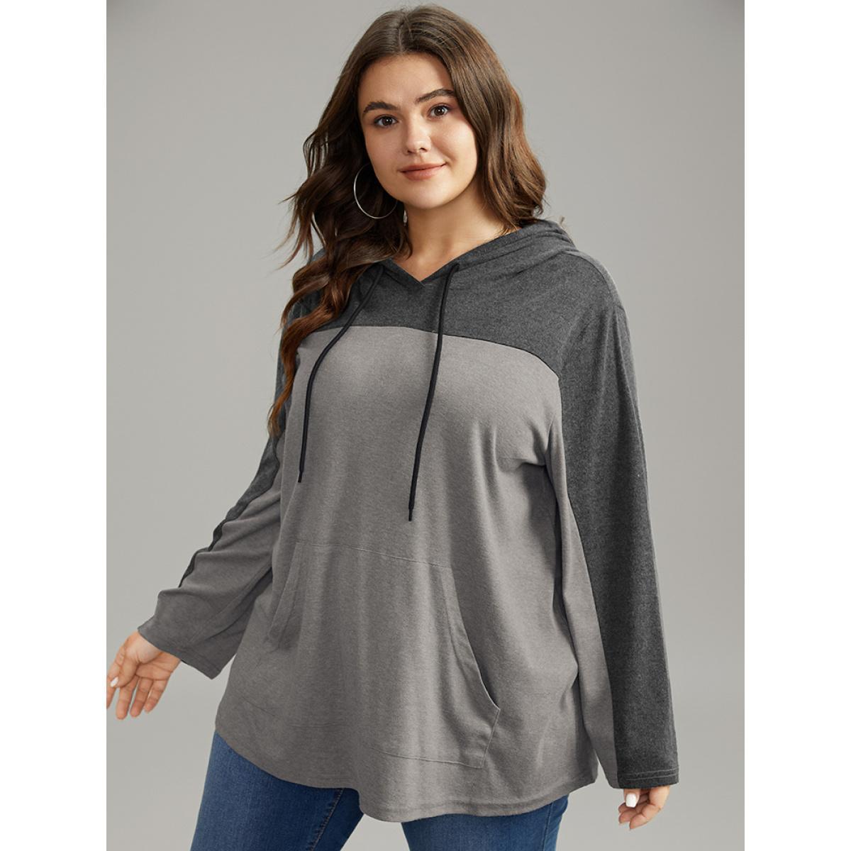 Plus Size Patchwork Contrast Pocket Hooded Drawstring T-shirt Gray Women Casual Contrast Plain Hooded Dailywear T-shirts BloomChic 22-24/3X Product Image