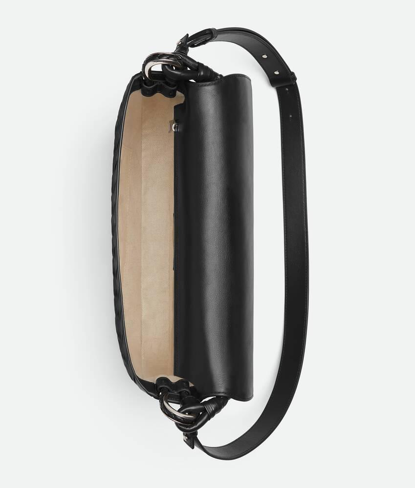 Men's Swing Messenger in Black Product Image