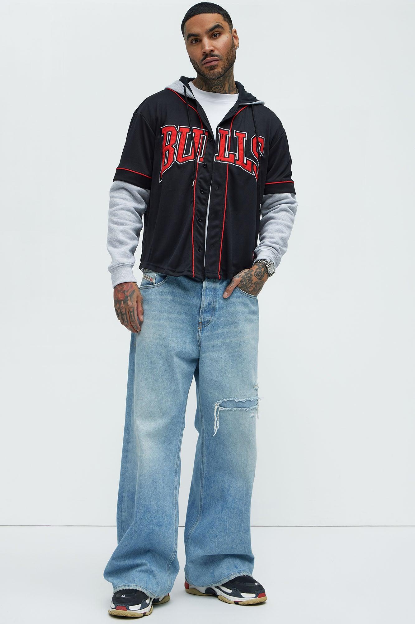 Bulls Clean Up Button Hoodie - Black Product Image