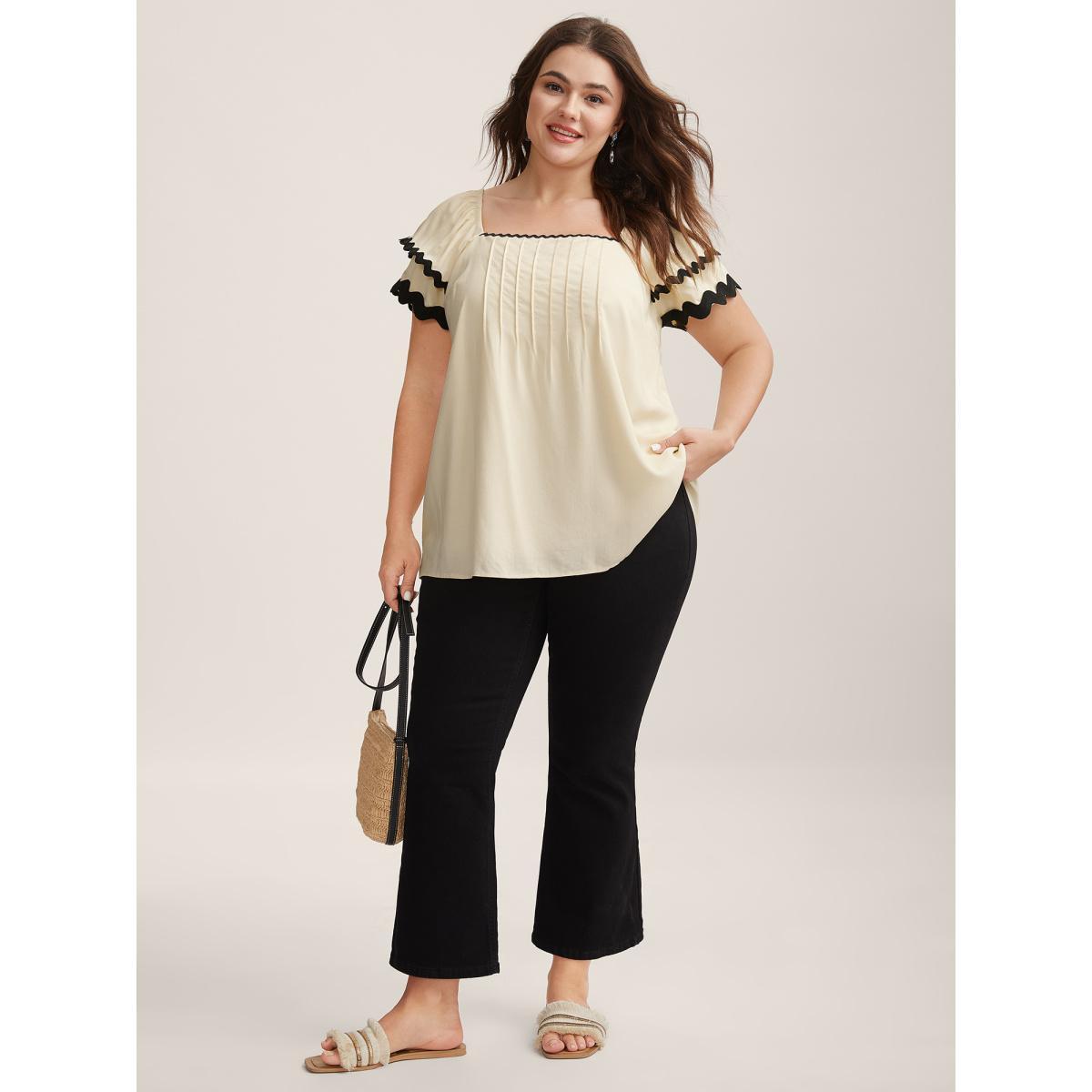 Plus Size Ivory Color Block Layered Sleeve Blouse Women Cap Sleeve Square Neck Vacation Blouses BloomChic 10/M Product Image