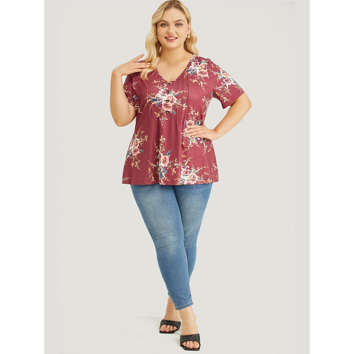 Plus Size Floral Print Button Detail Pleated V Neck T-shirt Burgundy Women Casual Floral V-neck Dailywear T-shirts BloomChic 28/5X Product Image