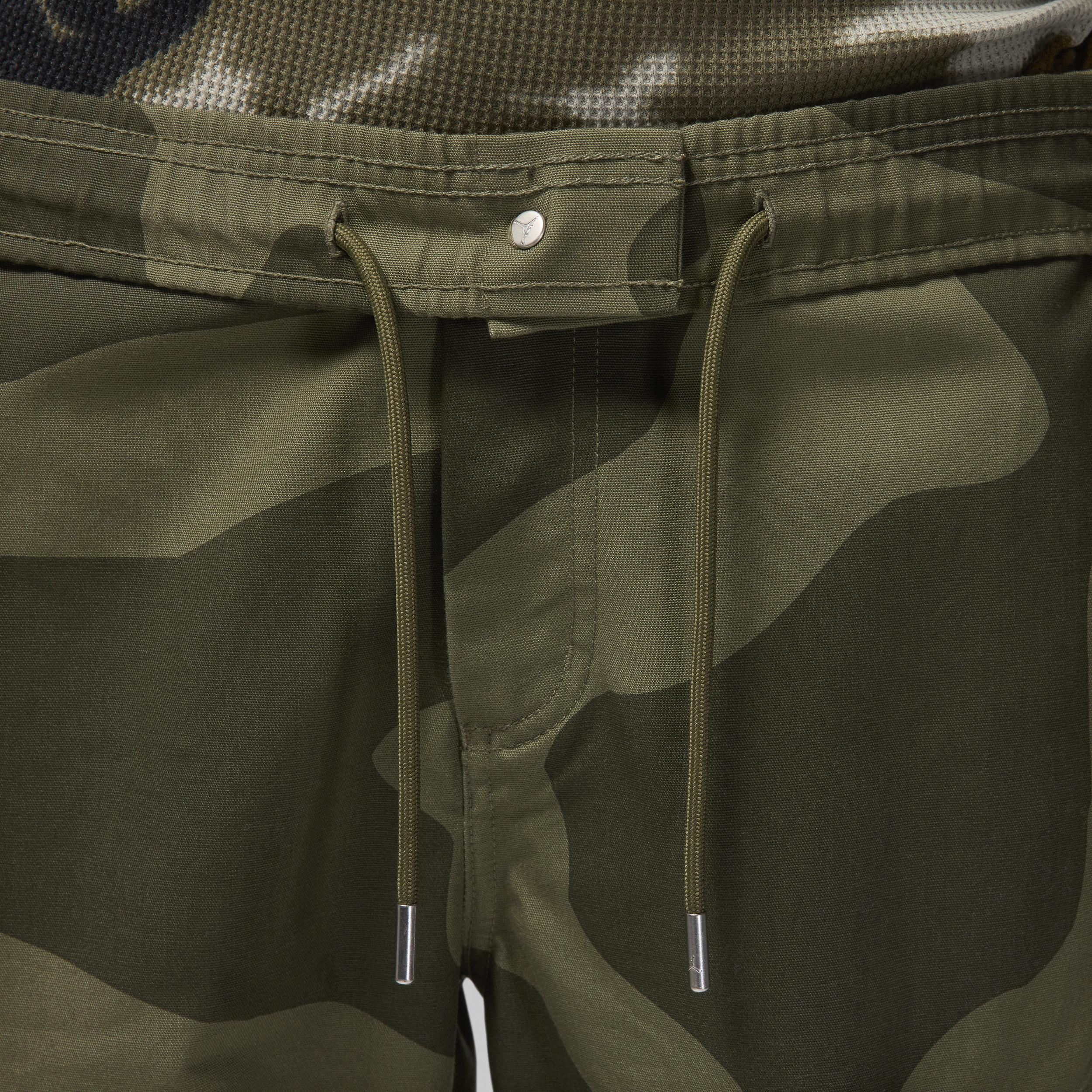 Jordan Essentials Chicago Men's Pants Product Image