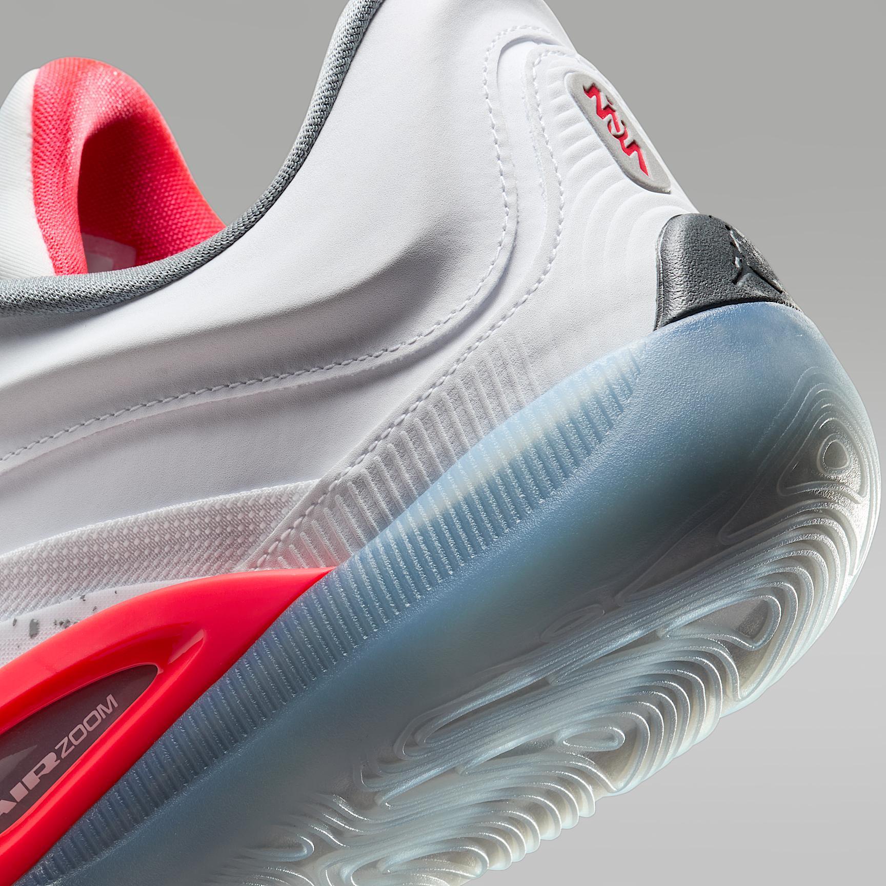 Zion 4 Basketball Shoes Product Image