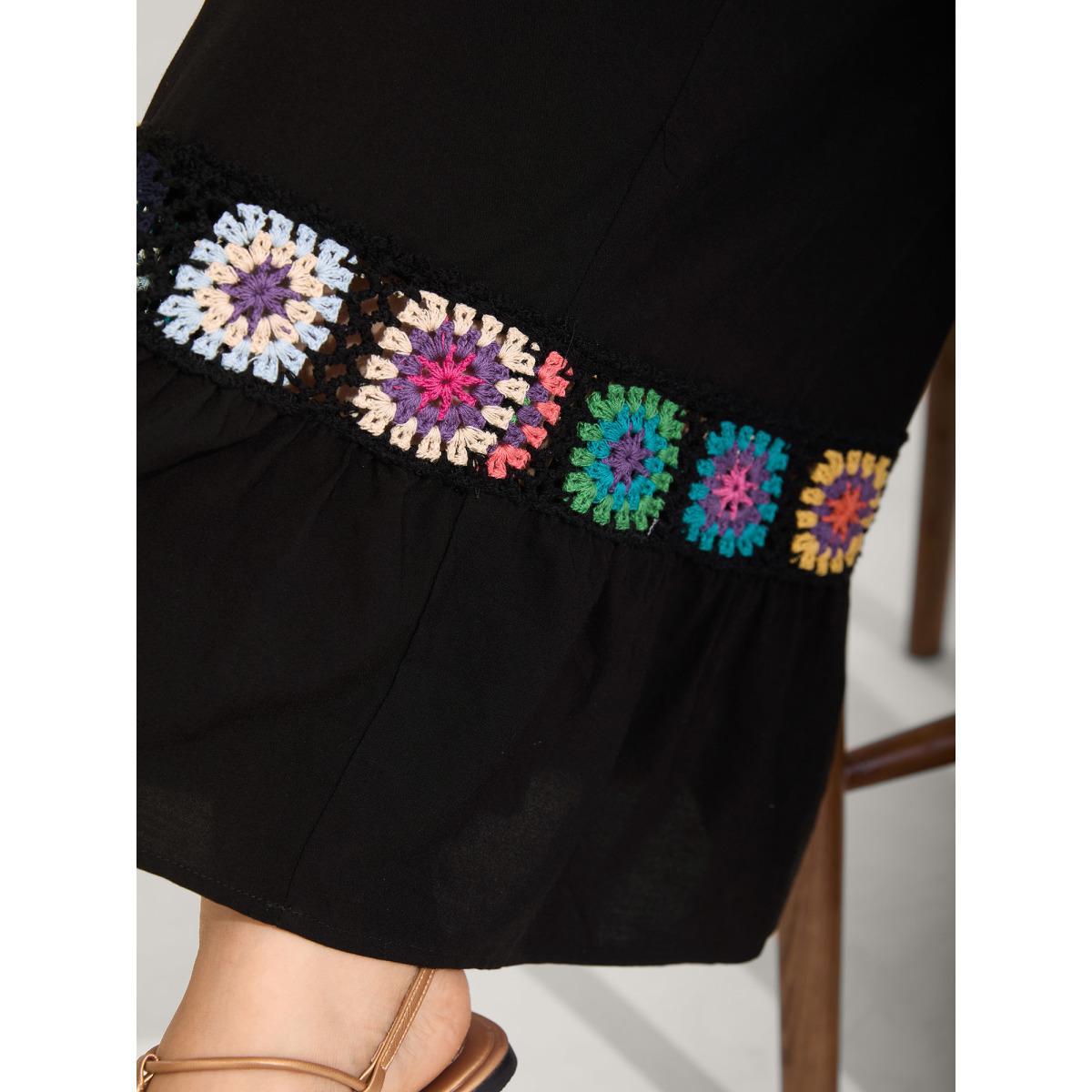 Plus Size Stretchy Waist Crochet Floral Wide-Leg Pants Women Black Beach Wide Leg Mid Rise Vacation Pants BloomChic 22-24/3X Product Image