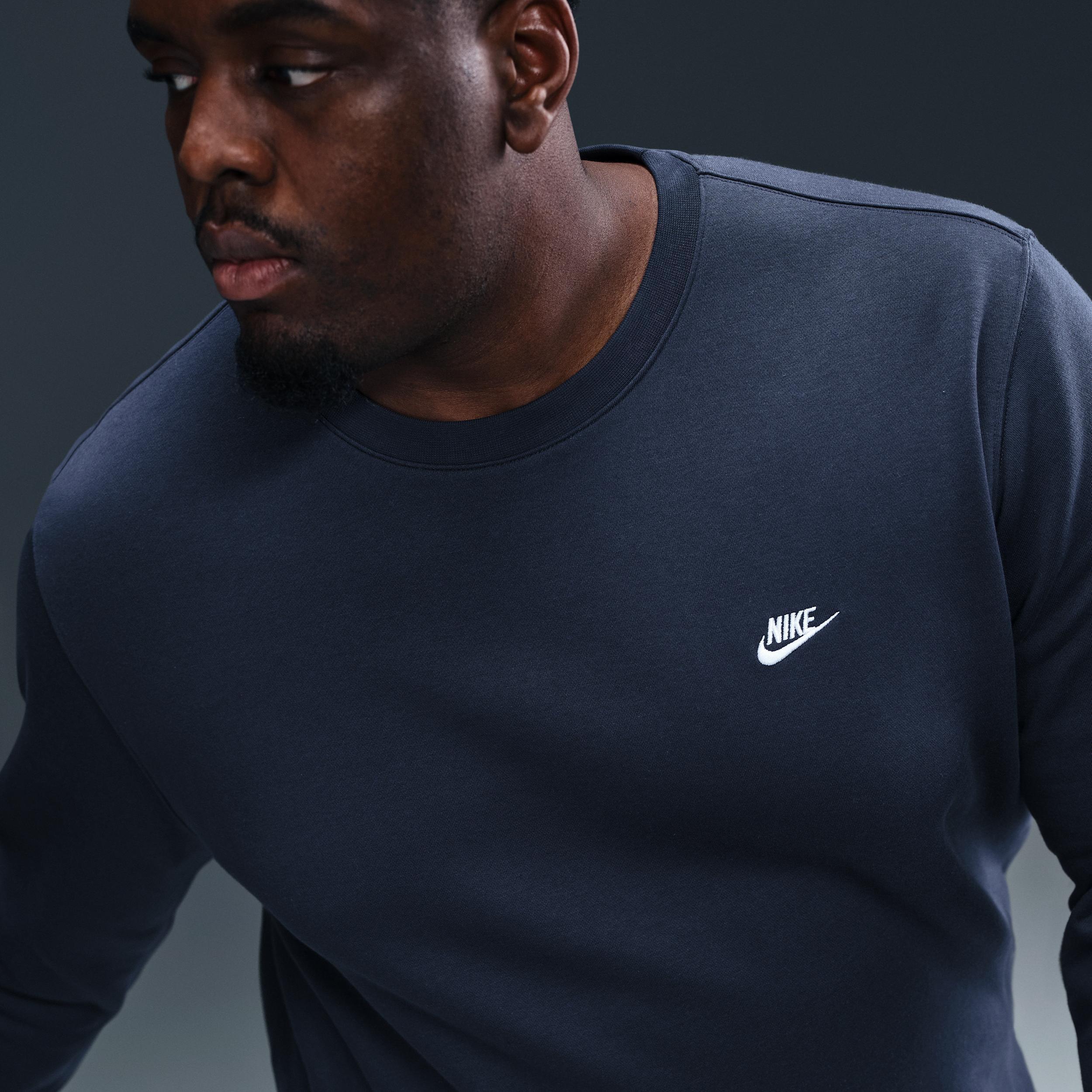 Nike Men's Club Fleece Crew Product Image
