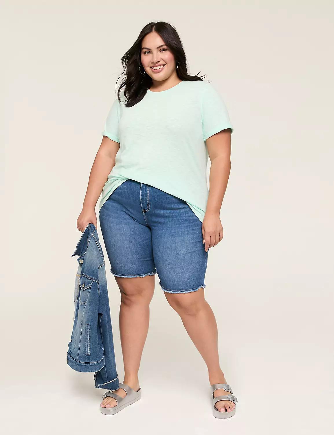 Signature Fit Bermuda Jean Short - 10" Inseam Product Image