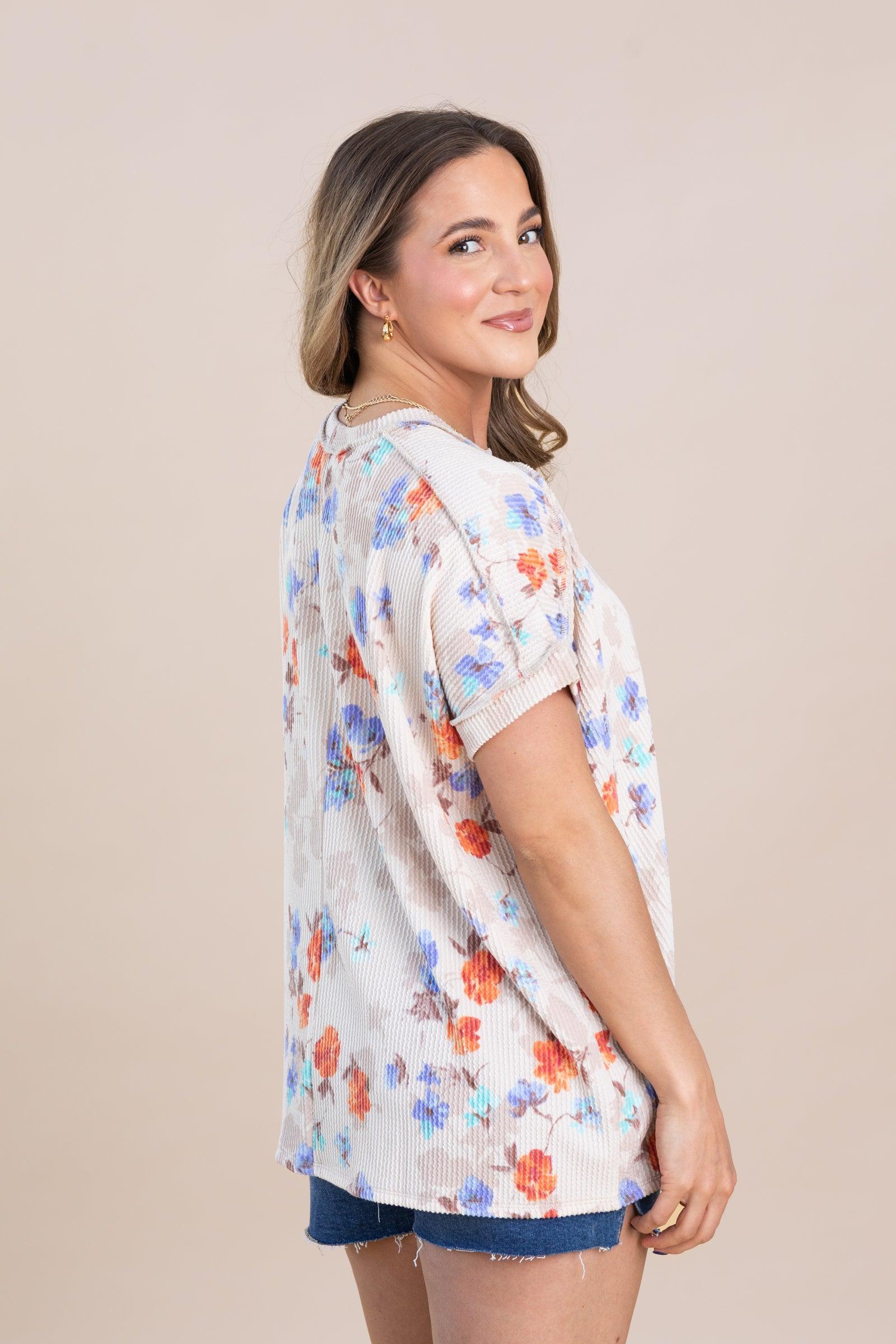 Beige Ribbed Short Sleeve Floral Knit Top Product Image