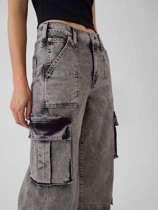 Mid Rise '90s Loose Jeans Product Image