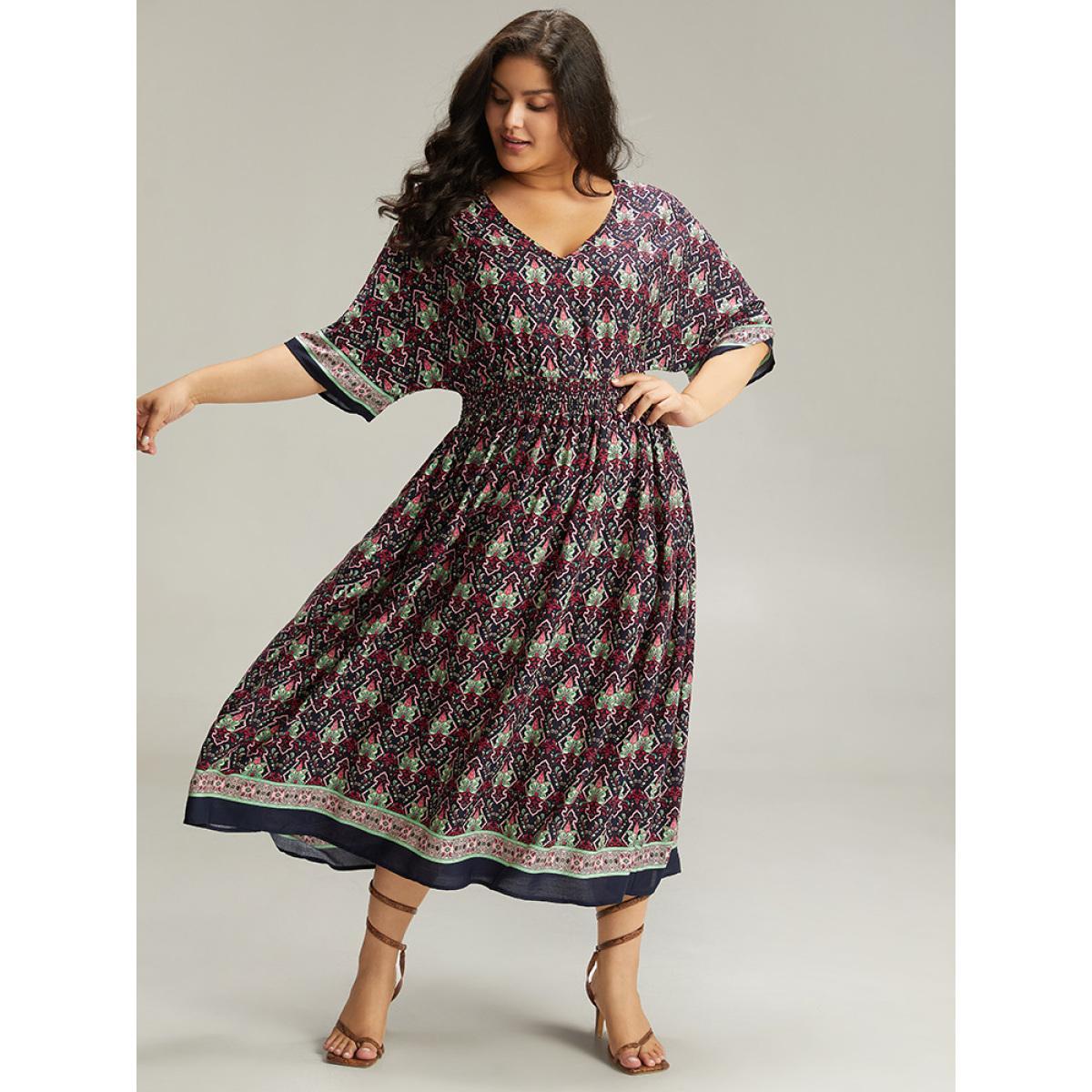 Plus Size Bandana Print Batwing Sleeve Shirred Dress DarkBlue Women Vacation Printed V-neck Half Sleeve Curvy Midi Dress BloomChic 12/L Product Image